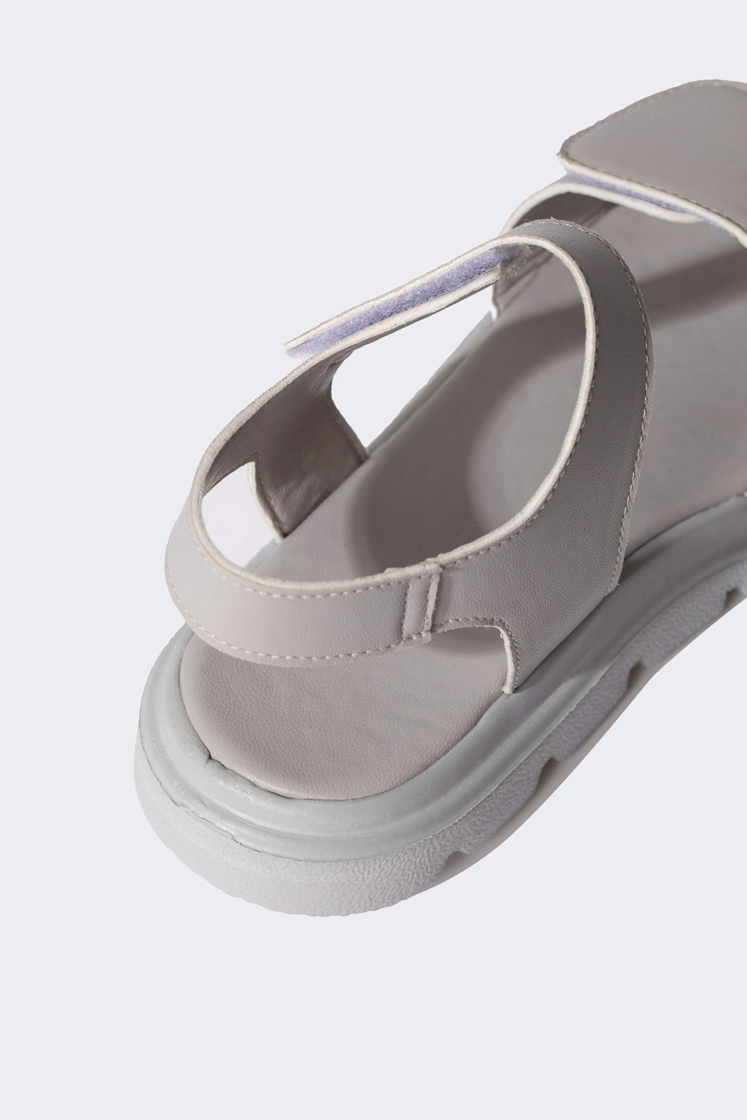 Kız Çocuk Cırt Cırtlı Tırtıklı Taban Suni Deri Sandalet