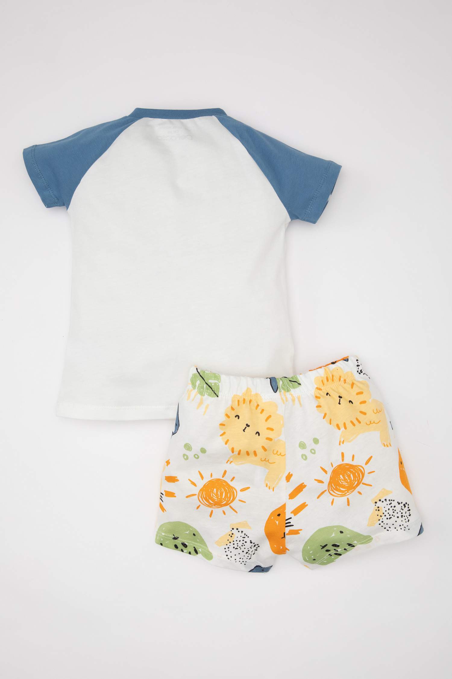 سيت شورت ولادي - قطعتين