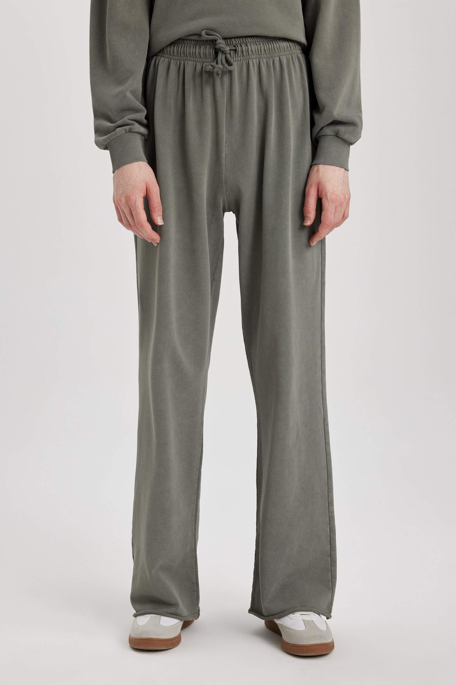 кең аяқ тұрақты етек Шалбар