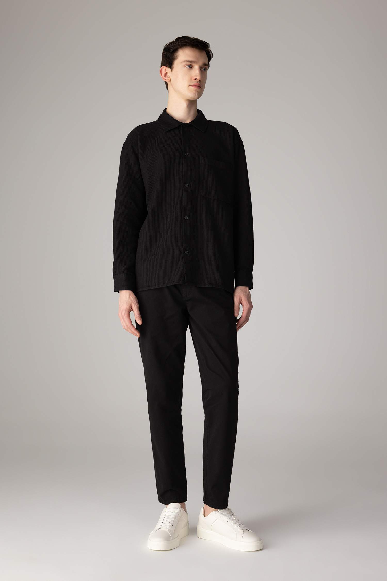 قميص قطن واسع برقبة بولو