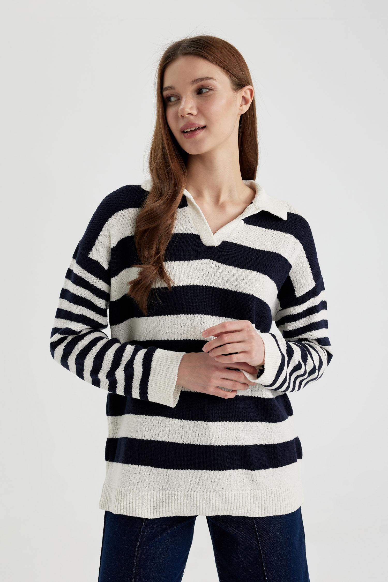 تونيك مخطط قصة عادية بياقة بولو