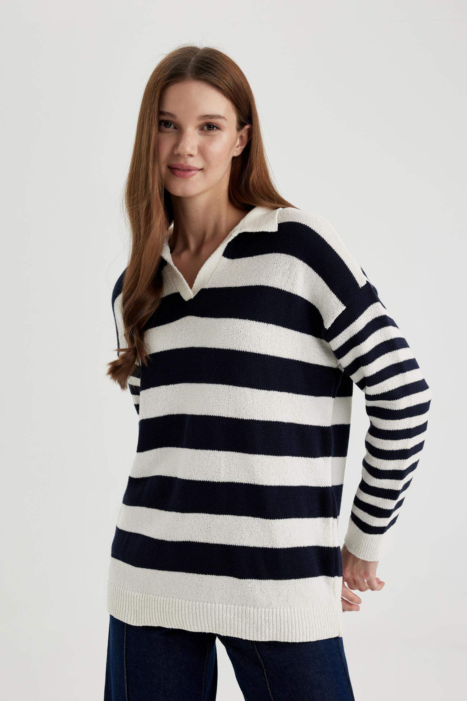 تونيك مخطط قصة عادية بياقة بولو