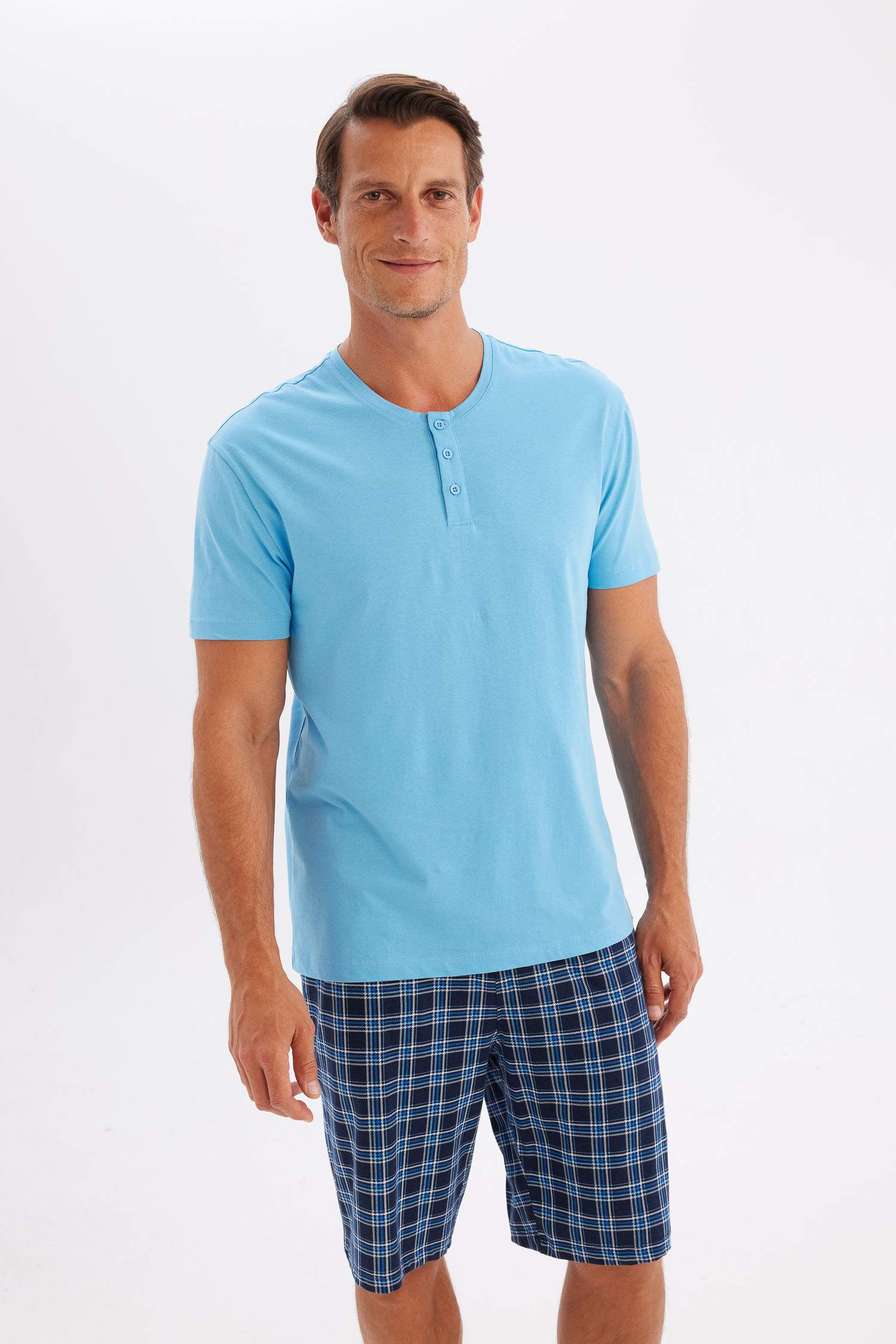 Regular Fit Kısa Kollu Şortlu Pijama Takımı