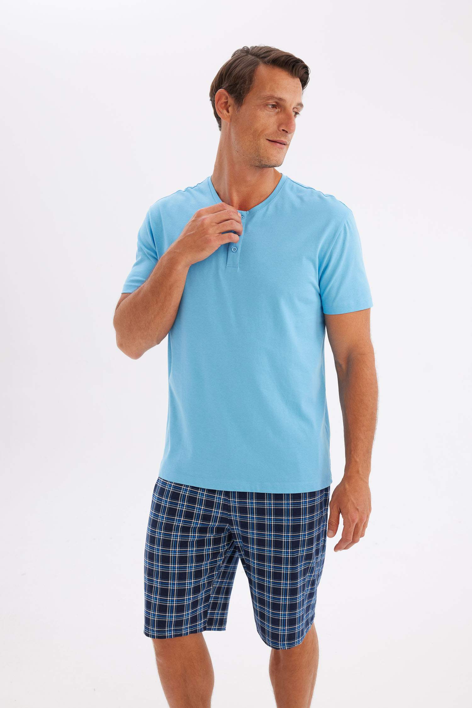 Regular Fit Kısa Kollu Şortlu Pijama Takımı