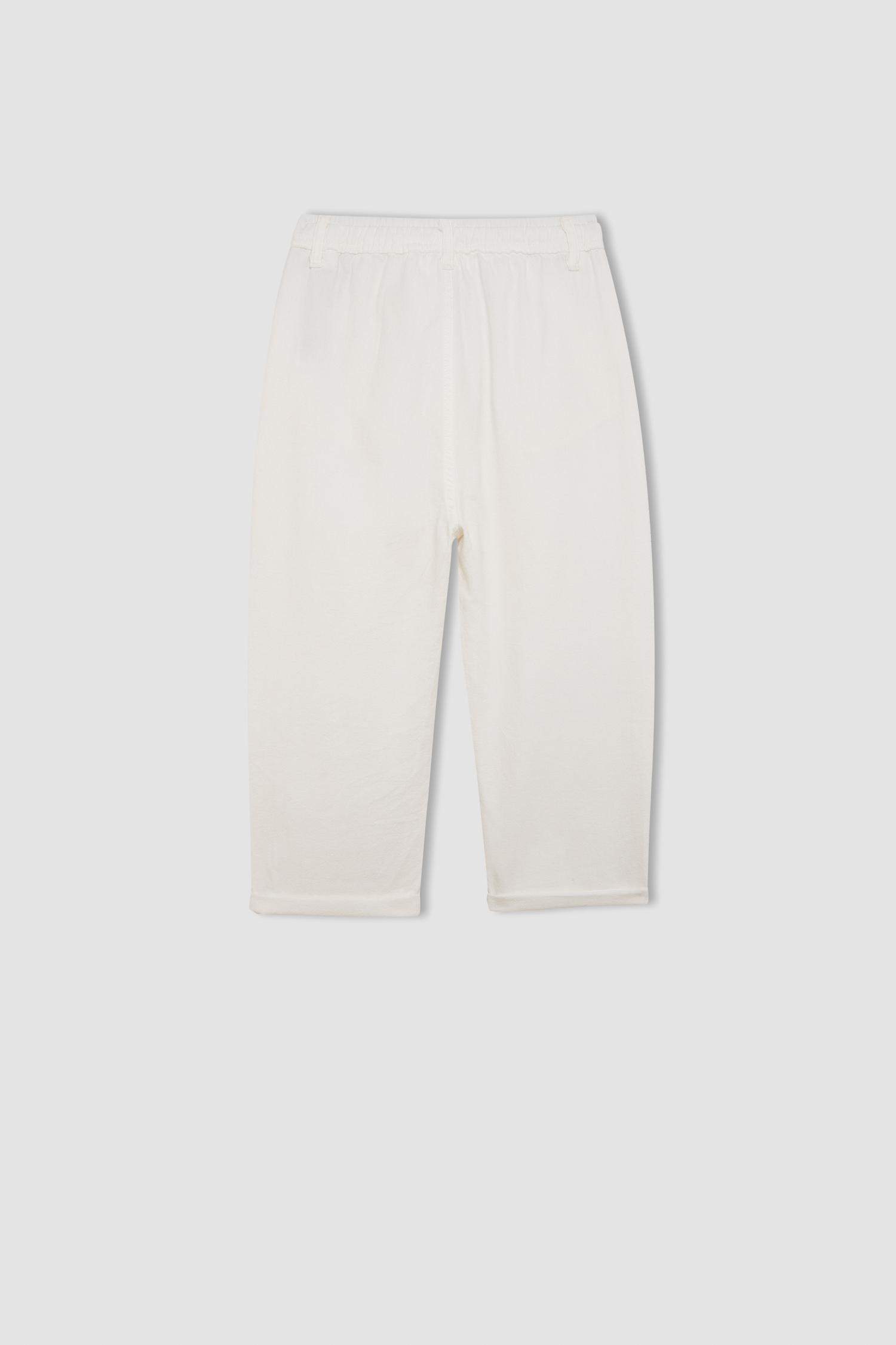 بنطرون ذو مظهر كتاني قصة عادية ستاندارت بجيب فليتو