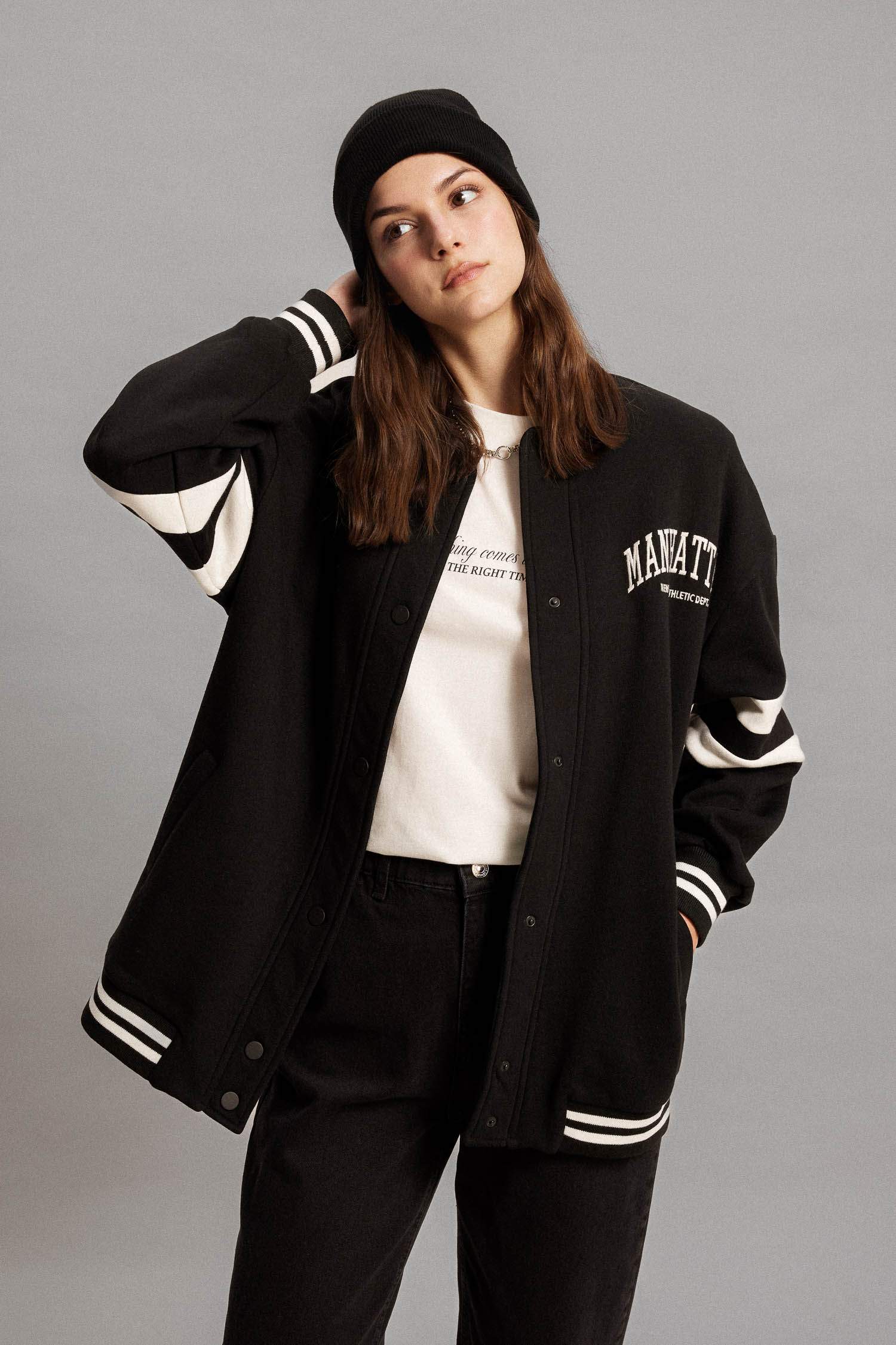 Kolej Yaka Bomber Ceket Hırka Nakışlı Çıtçıtlı İçi Yumuşak Tüylü Kalın