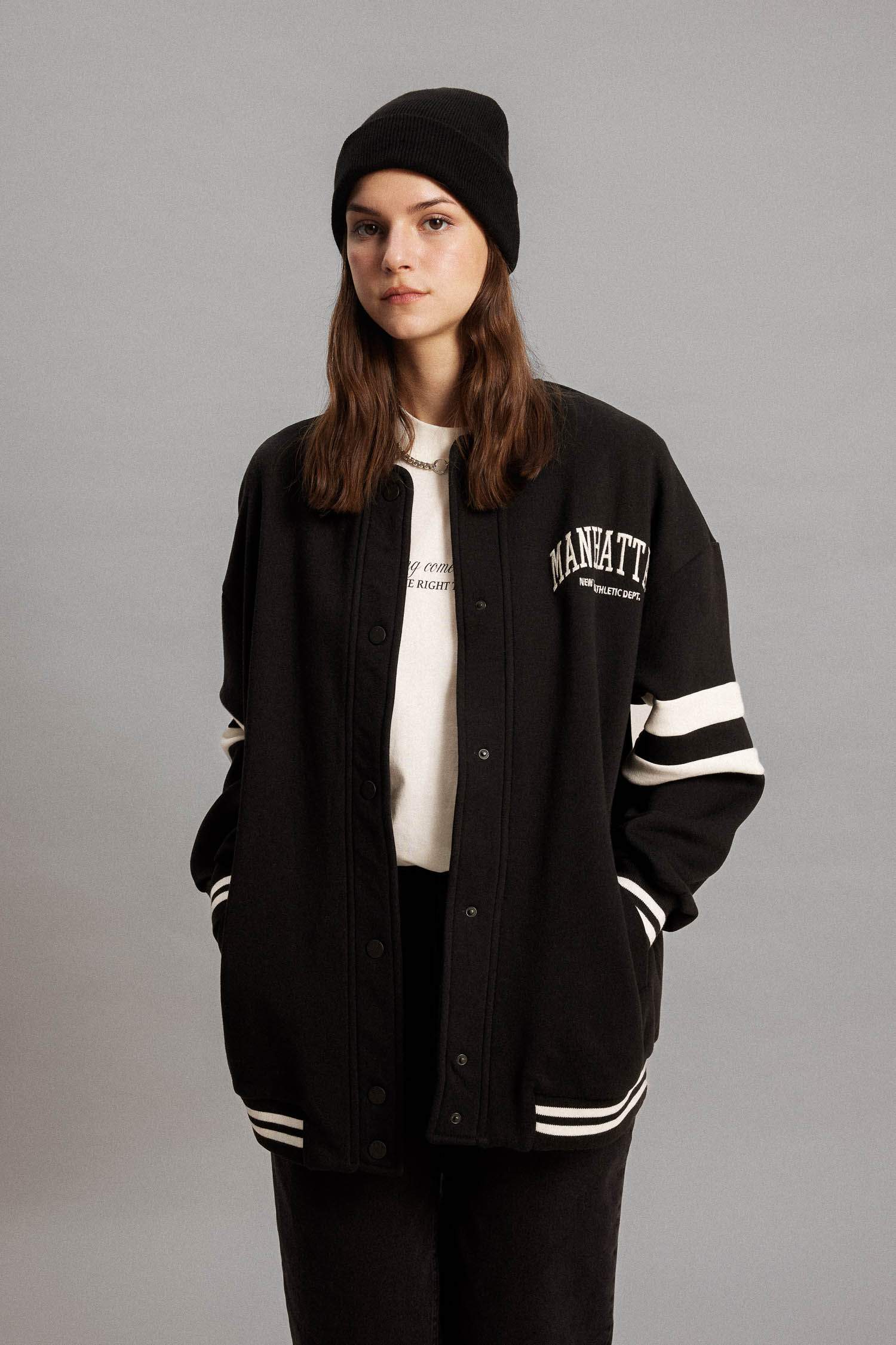 Kolej Yaka Bomber Ceket Hırka Nakışlı Çıtçıtlı İçi Yumuşak Tüylü Kalın