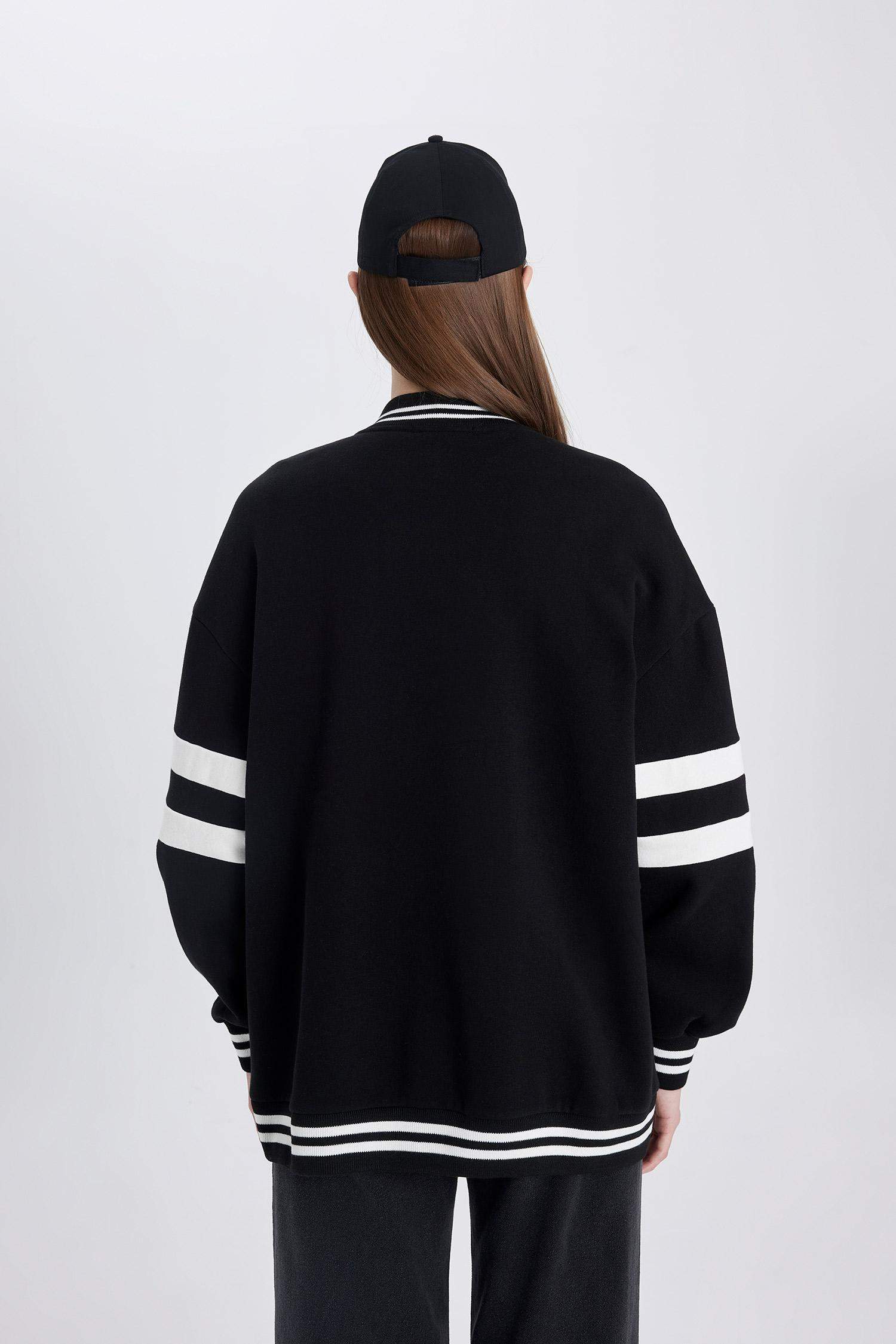 Kolej Yaka Bomber Ceket Hırka Nakışlı Çıtçıtlı İçi Yumuşak Tüylü Kalın