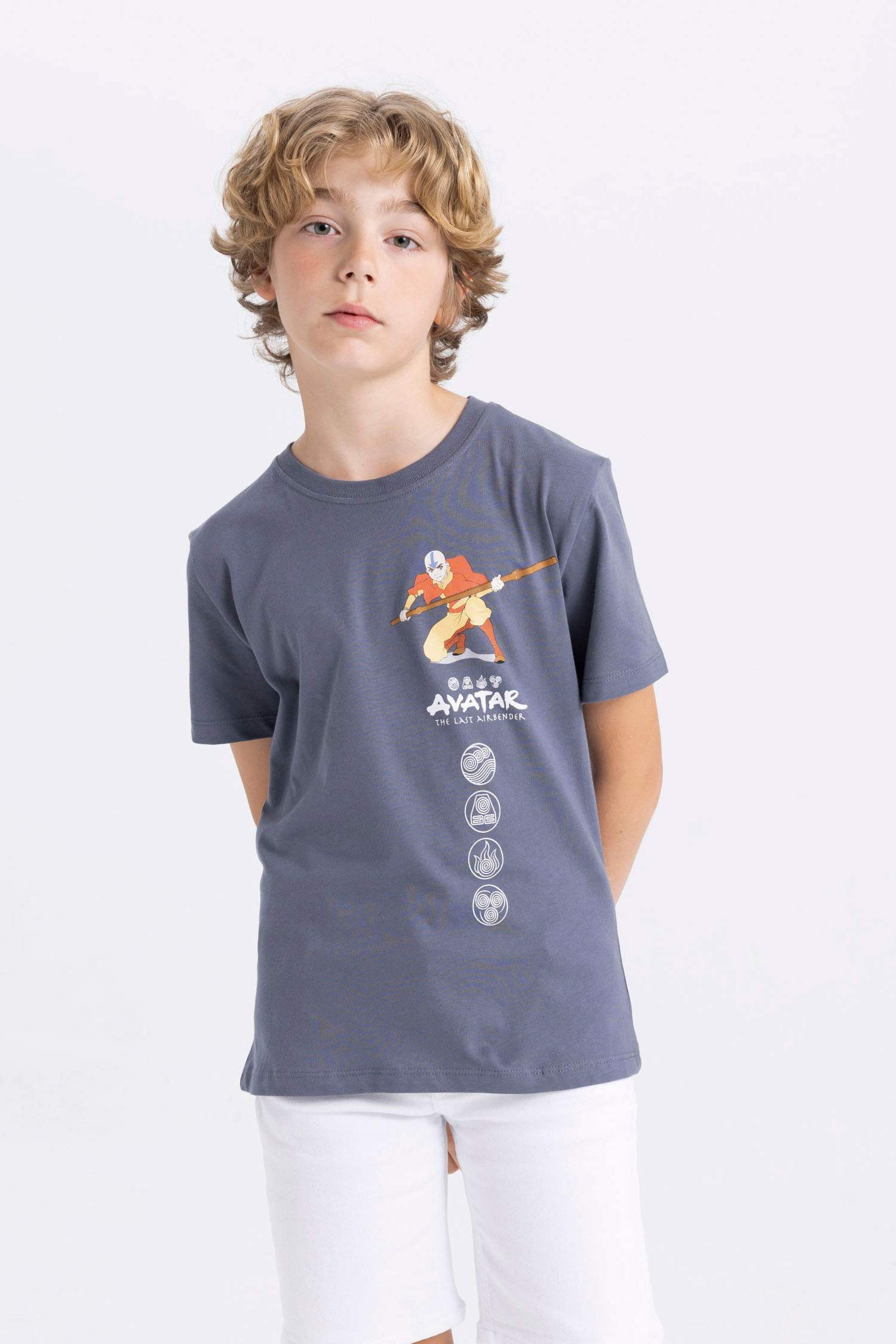 تيشيرت ولادي نص كم قصة عادية من افاتر ذا لاست ايربندر