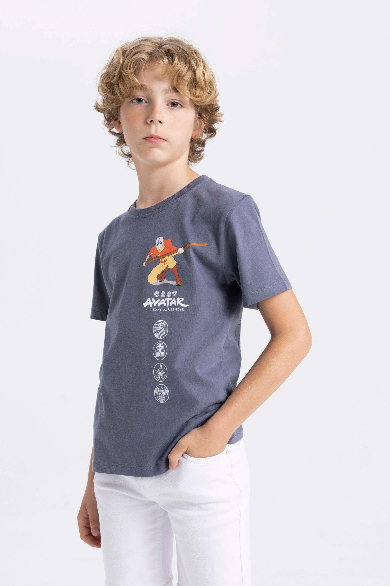 تيشيرت ولادي نص كم قصة عادية من افاتر ذا لاست ايربندر