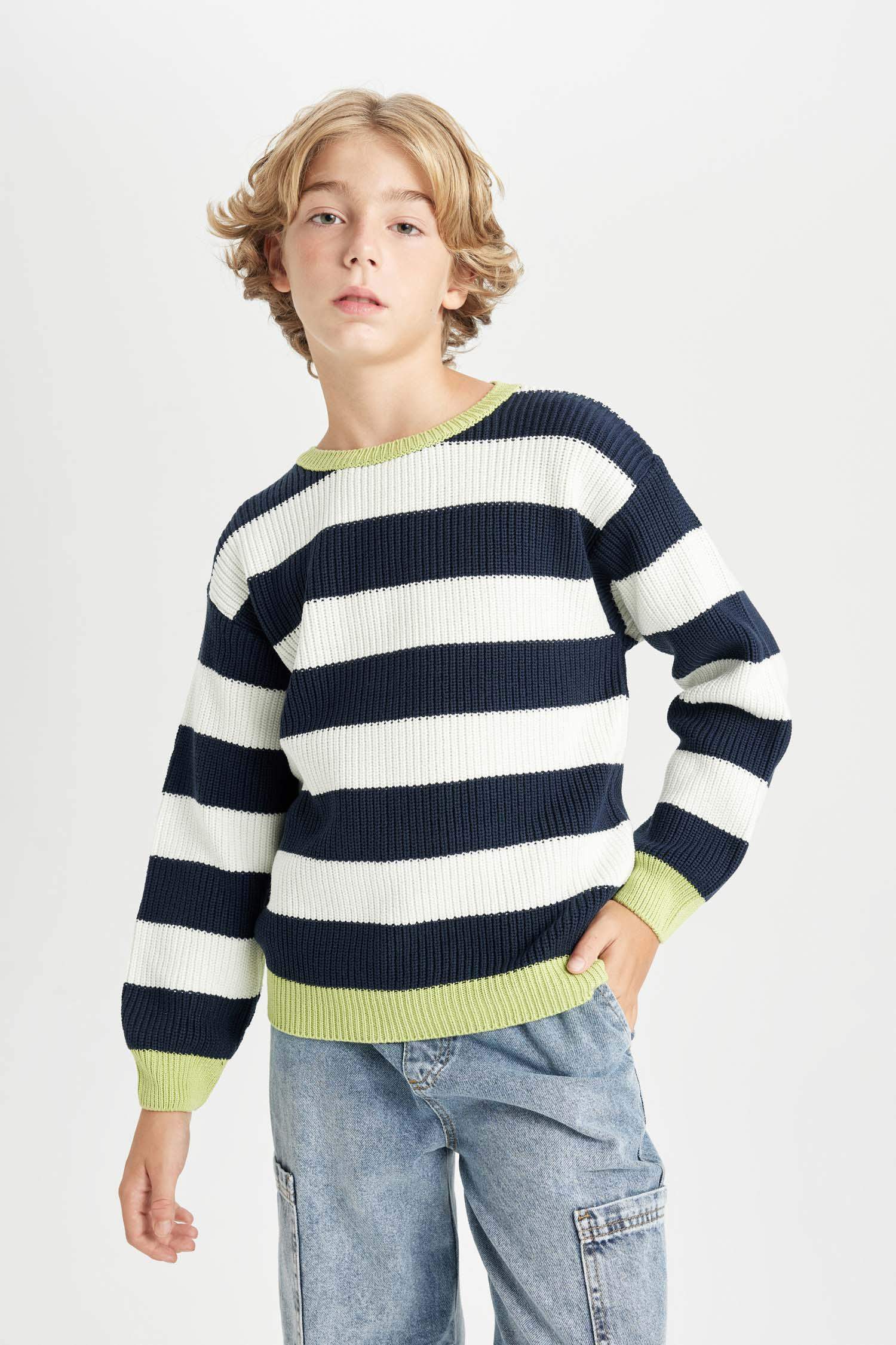 Boy Crew Neck Color Detailed Striped Knitted Pullover