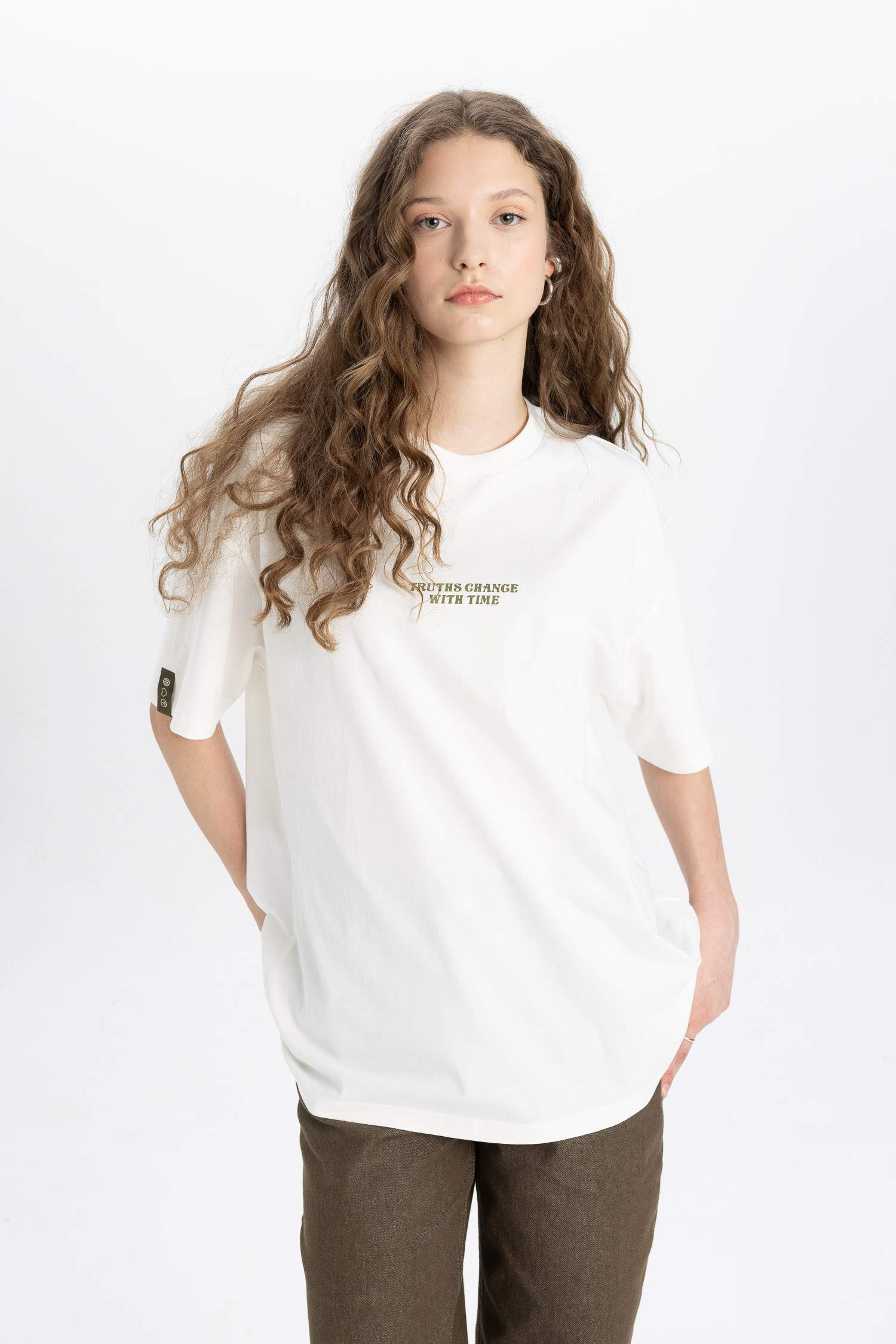 Oversize Fit Crew Neck Short Sleeve T-Shirt