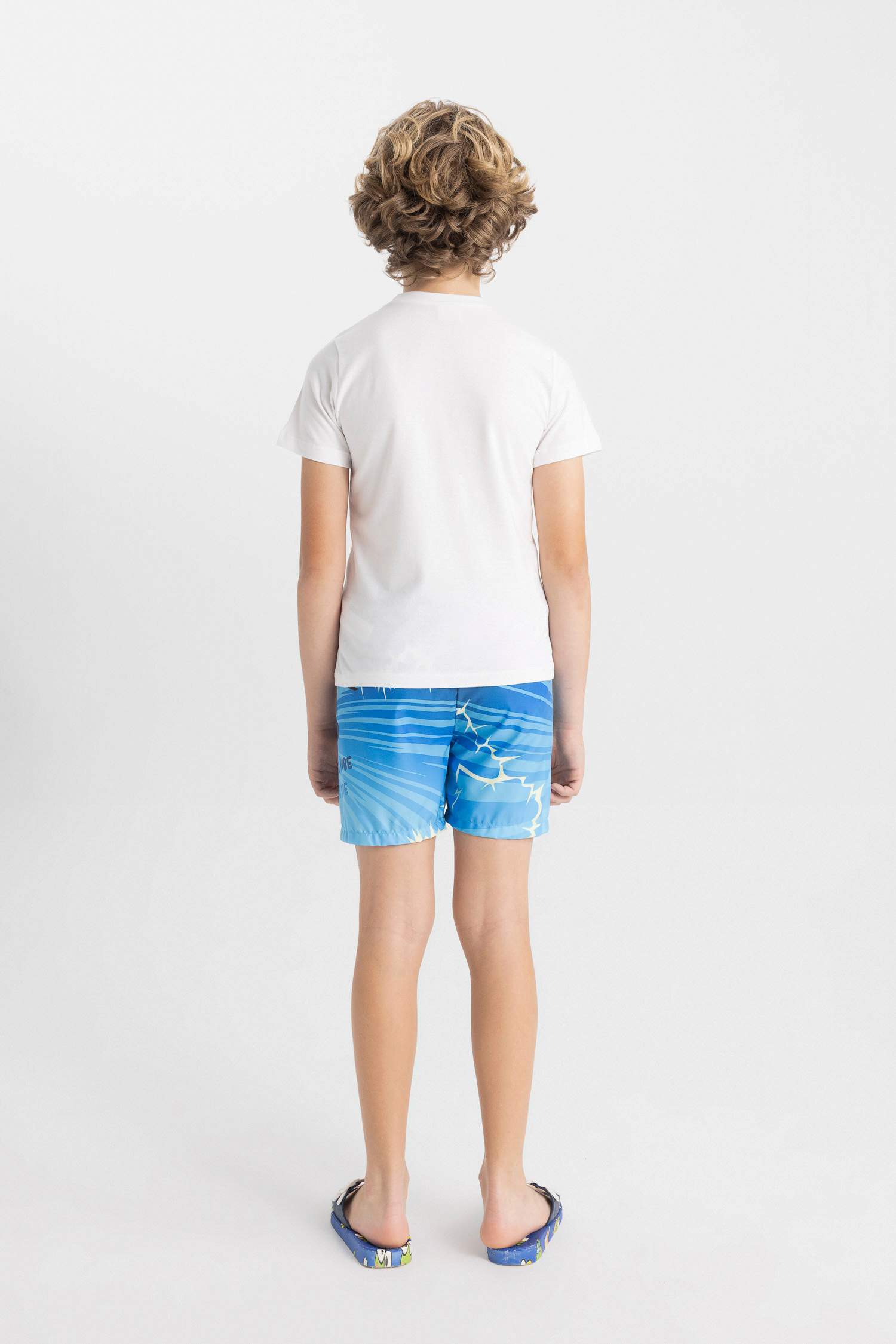 سيت ولادي شورت وتيشيرت - قطعتين