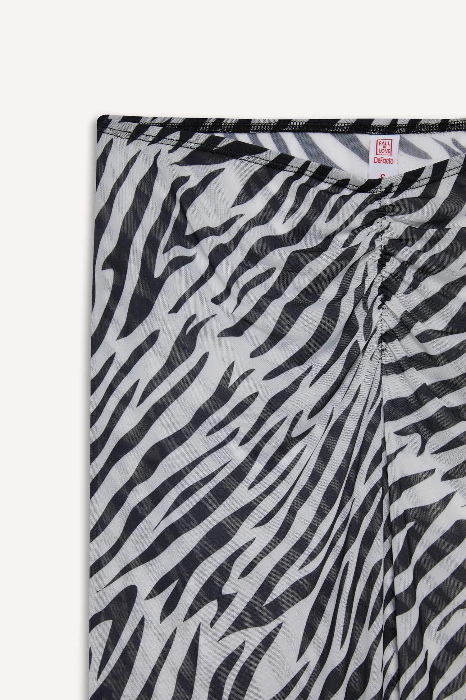 Fall in Love Regular Fit Zebra Print Tulle Beach Skirt