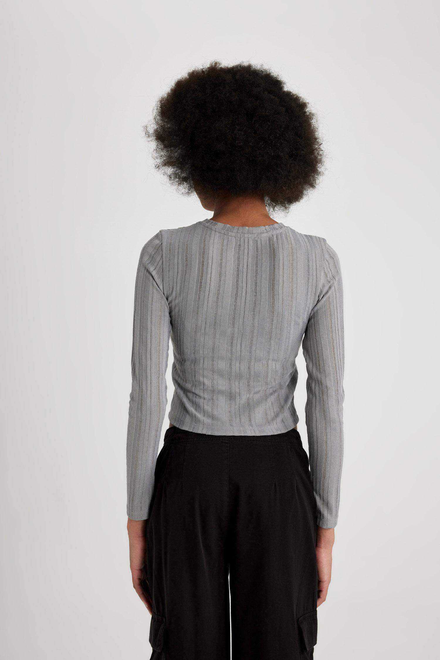 Fitted Crew Neck Basic Long Sleeve T-Shirt