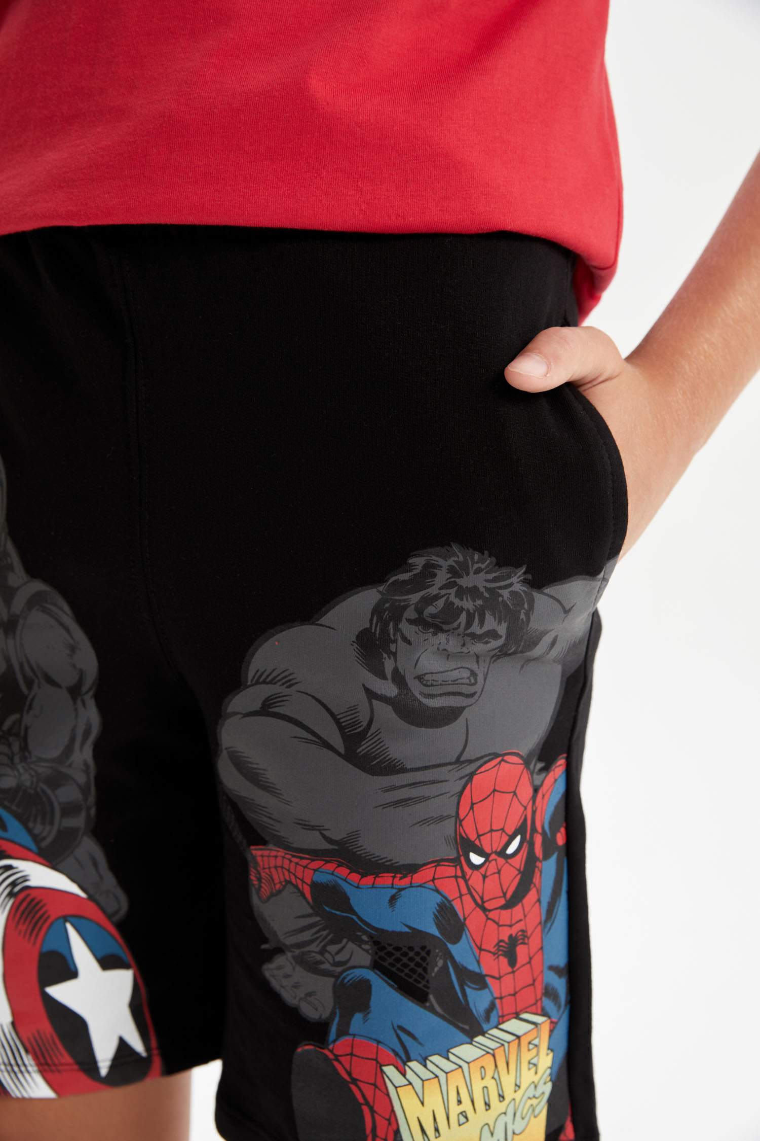 Marvel Comics Şort Erkek Çocuk