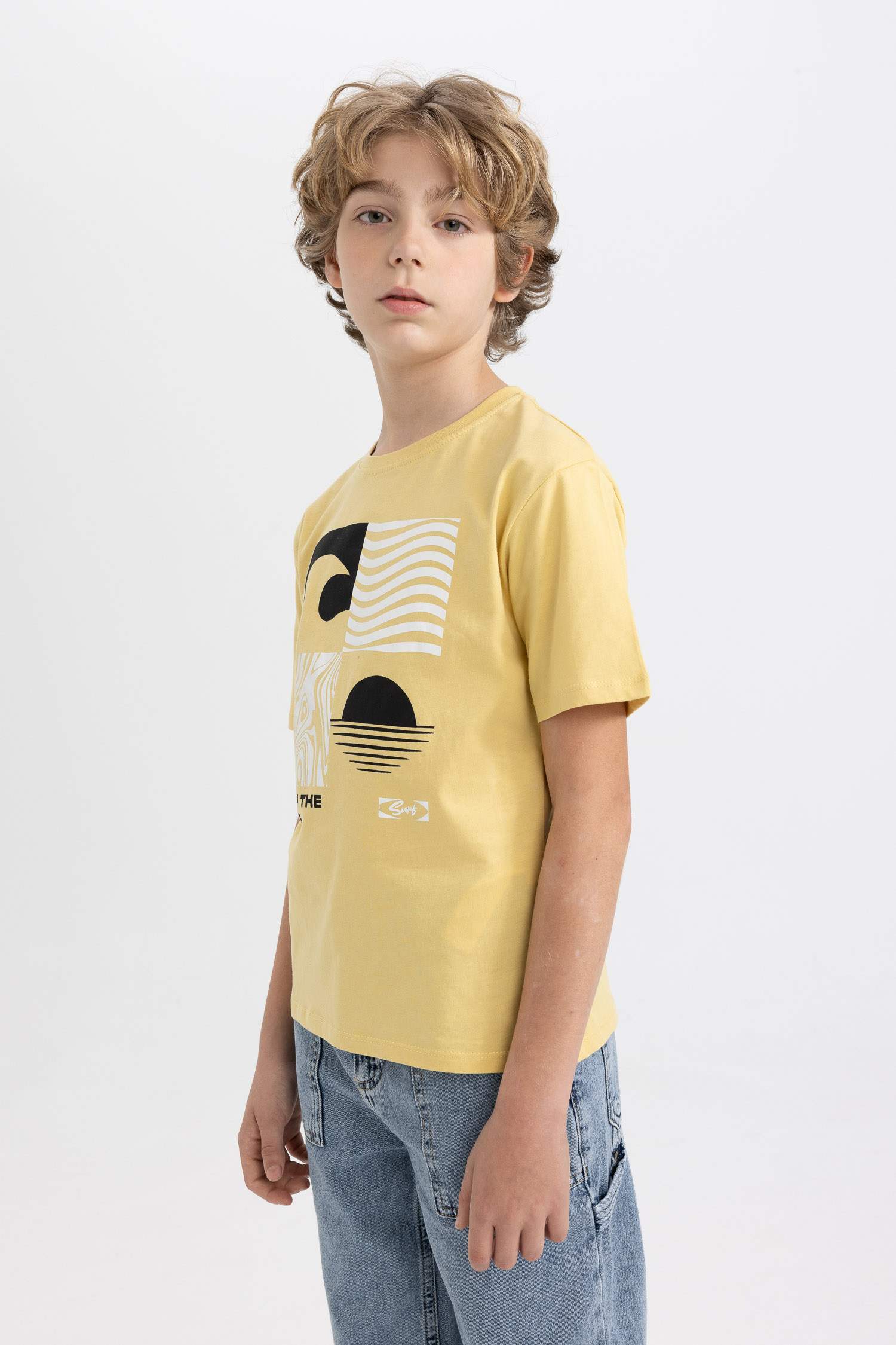 تيشيرت ولادي نص ردن مطبوع قصة عادية