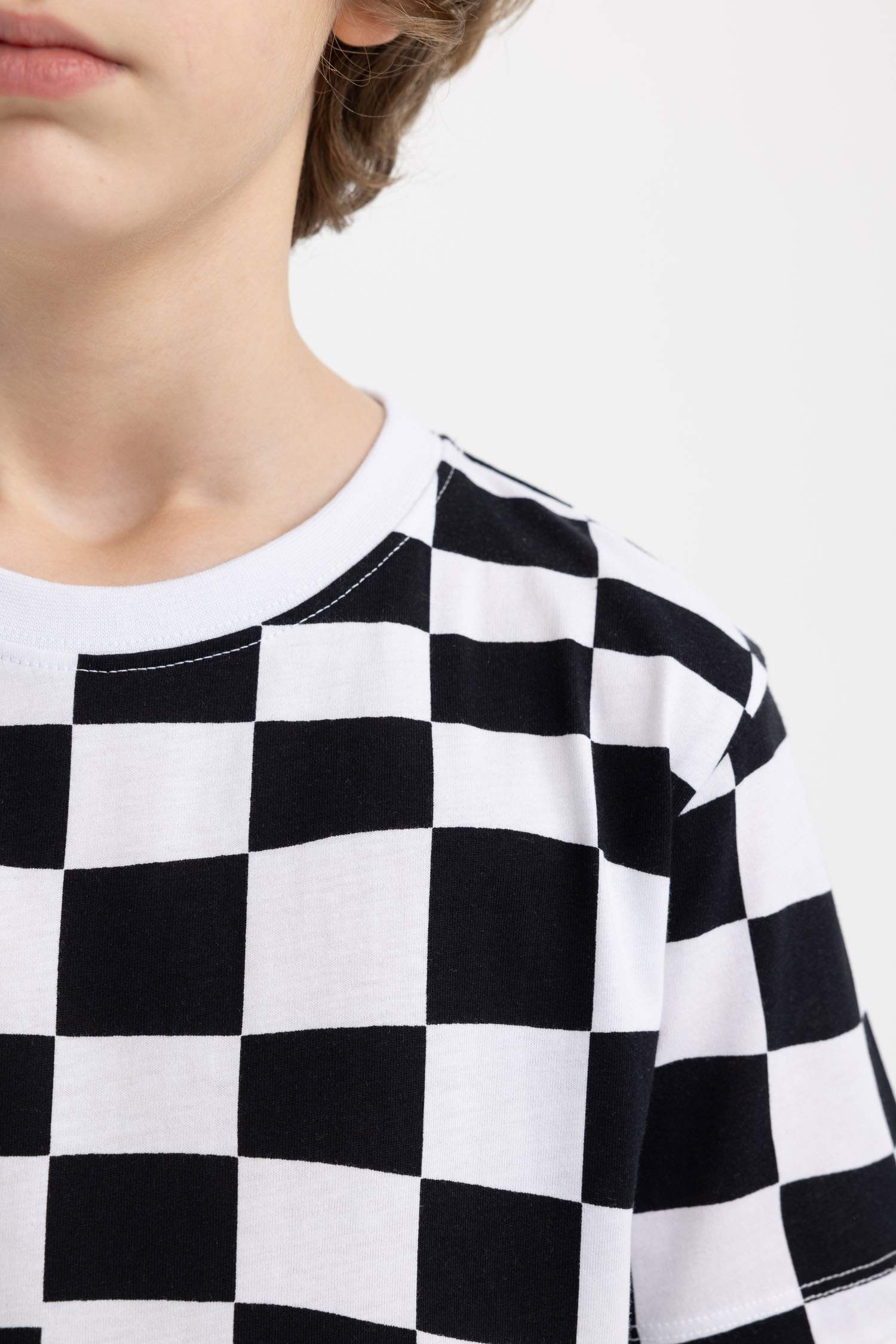 Erkek Çocuk Bisiklet Yaka Baskılı Kısa Kollu Tişört