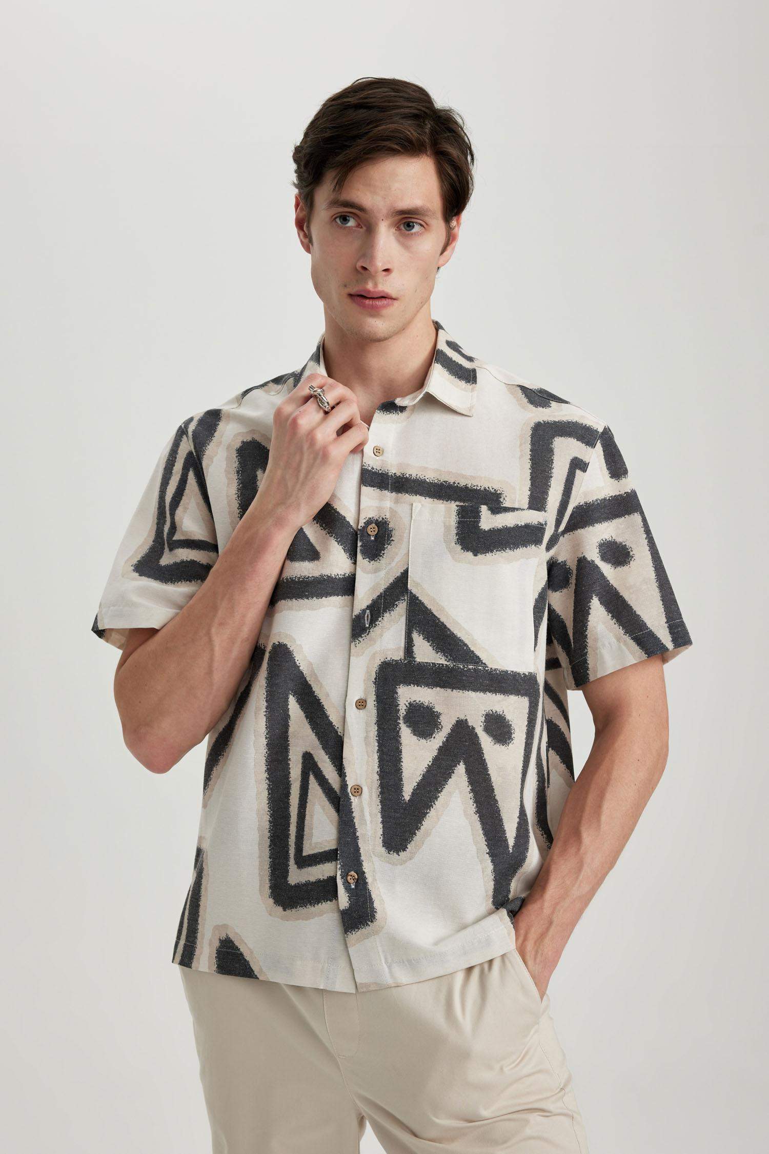 Relax Fit Polo Collar Cotton Short Sleeve Shirt