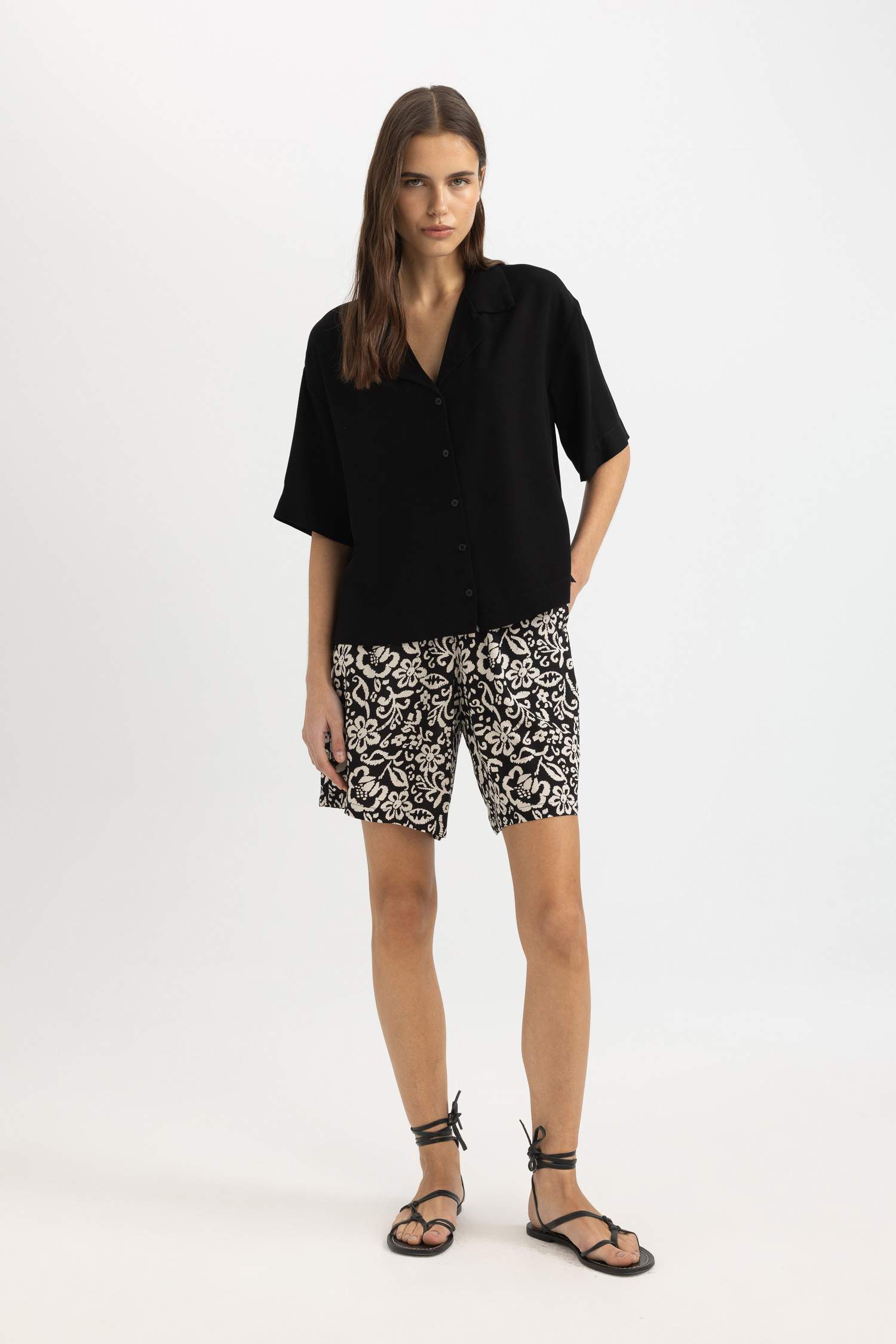 Boxy Fit Resort Neck Short Sleeve Shirt