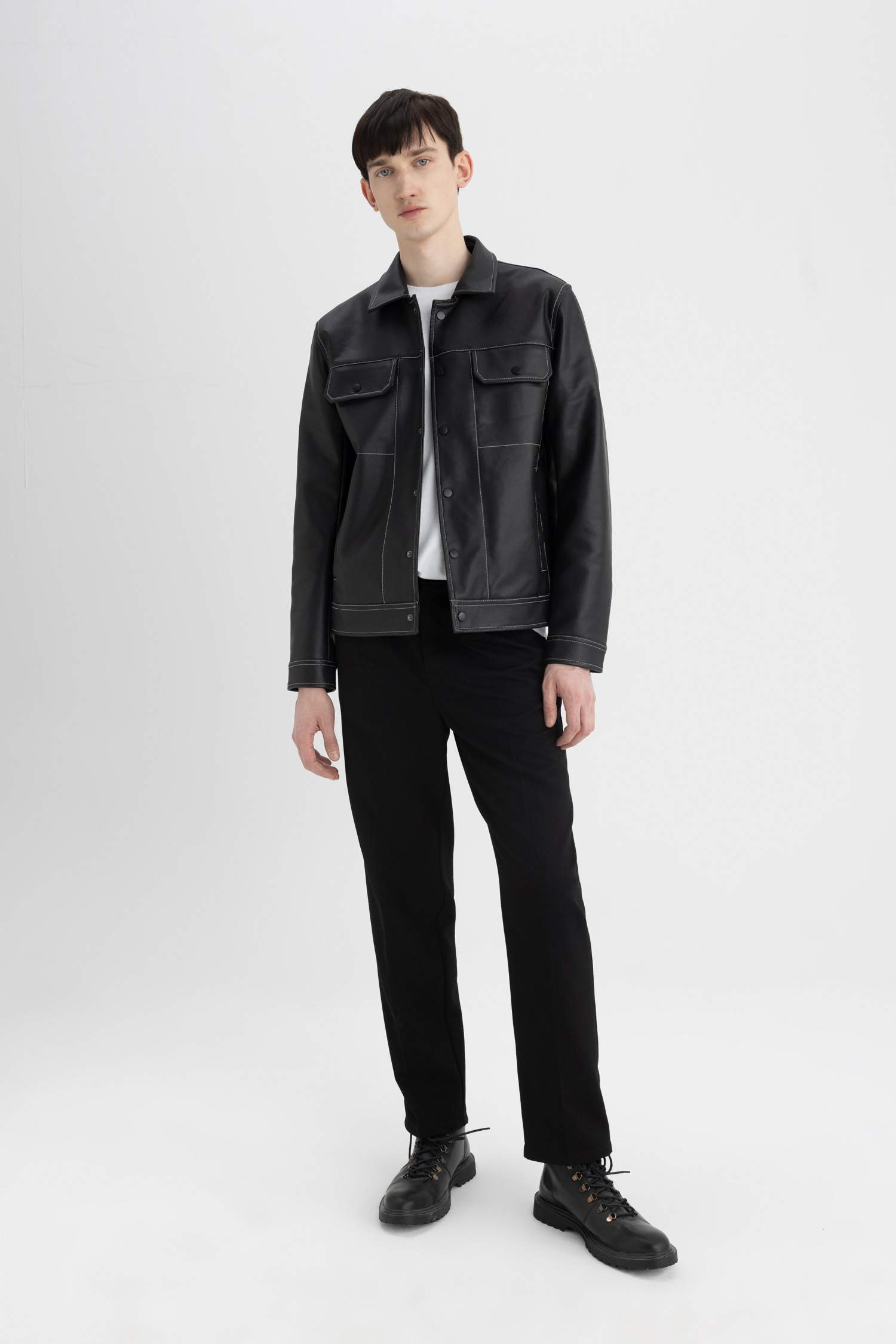 Slim Fit Ceket Mont Dar Kesim Polo Yaka Astarlı Çıtçıtlı Cepli Mevsimlik Suni Deri