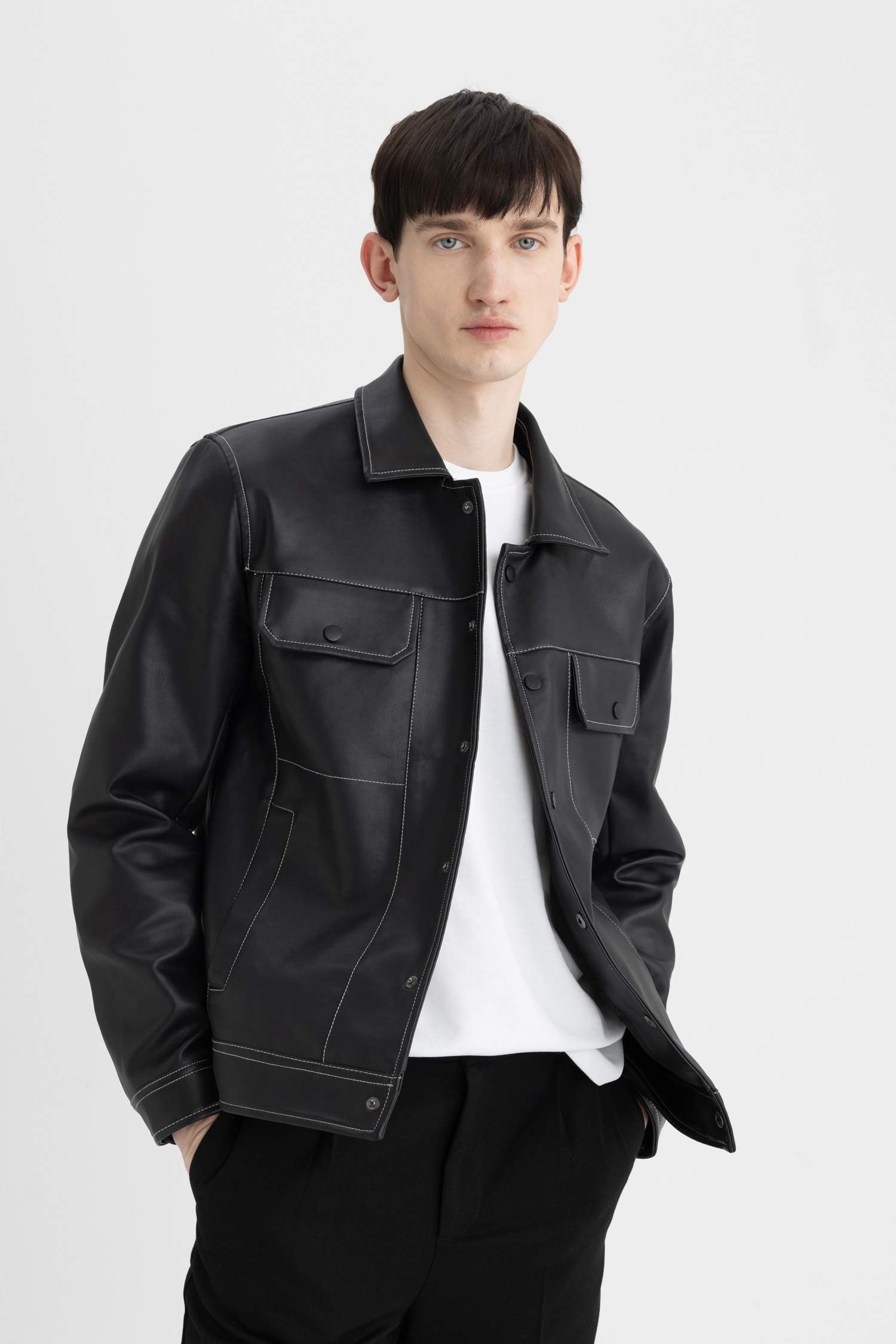 Slim Fit Ceket Mont Dar Kesim Polo Yaka Astarlı Çıtçıtlı Cepli Mevsimlik Suni Deri