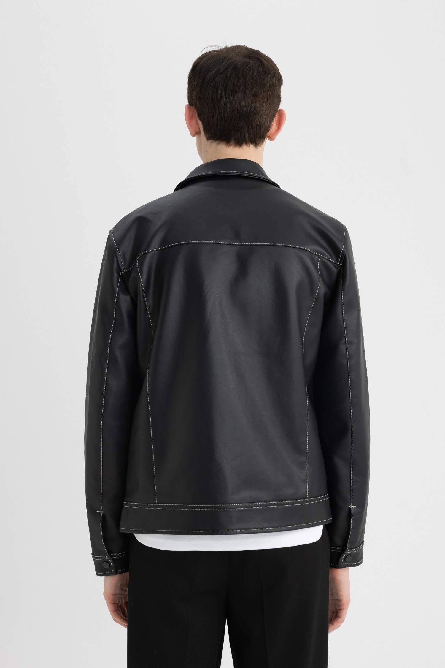 Slim Fit Ceket Mont Dar Kesim Polo Yaka Astarlı Çıtçıtlı Cepli Mevsimlik Suni Deri