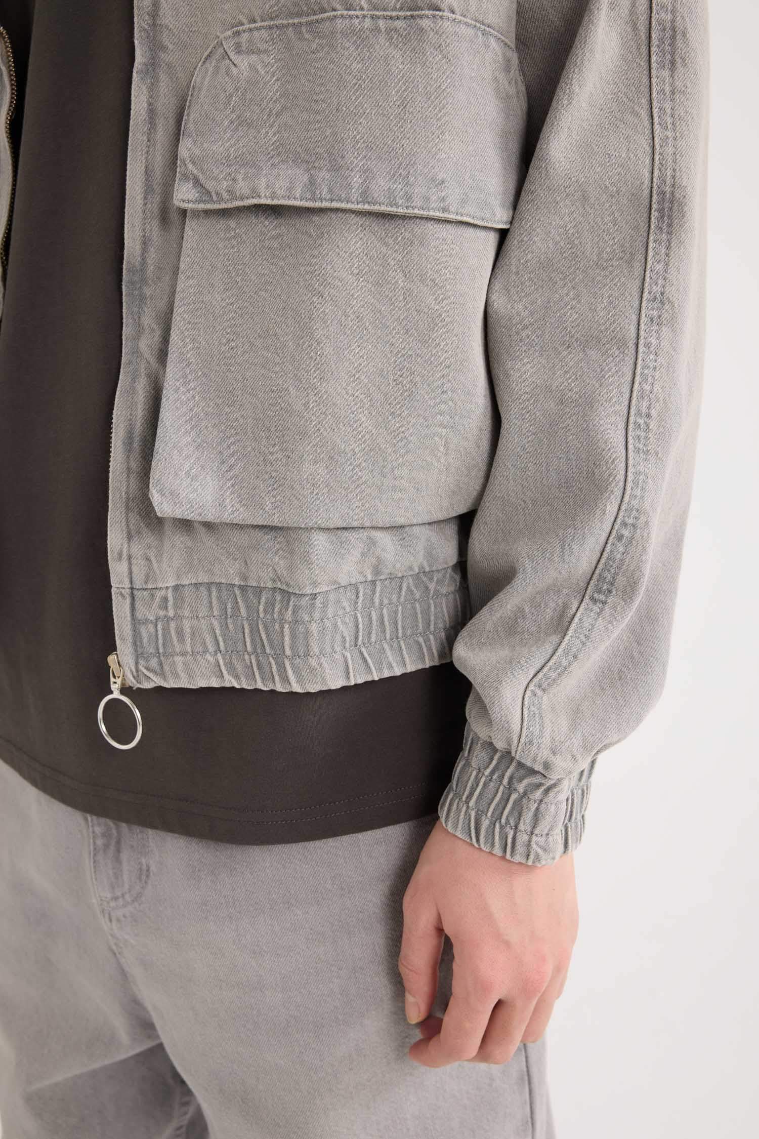 جاكيت جينز قصة مريحة بسوسته