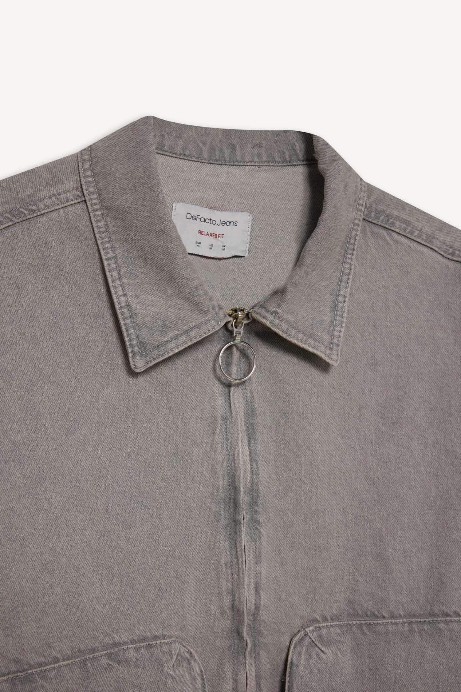 جاكيت جينز قصة مريحة بسوسته