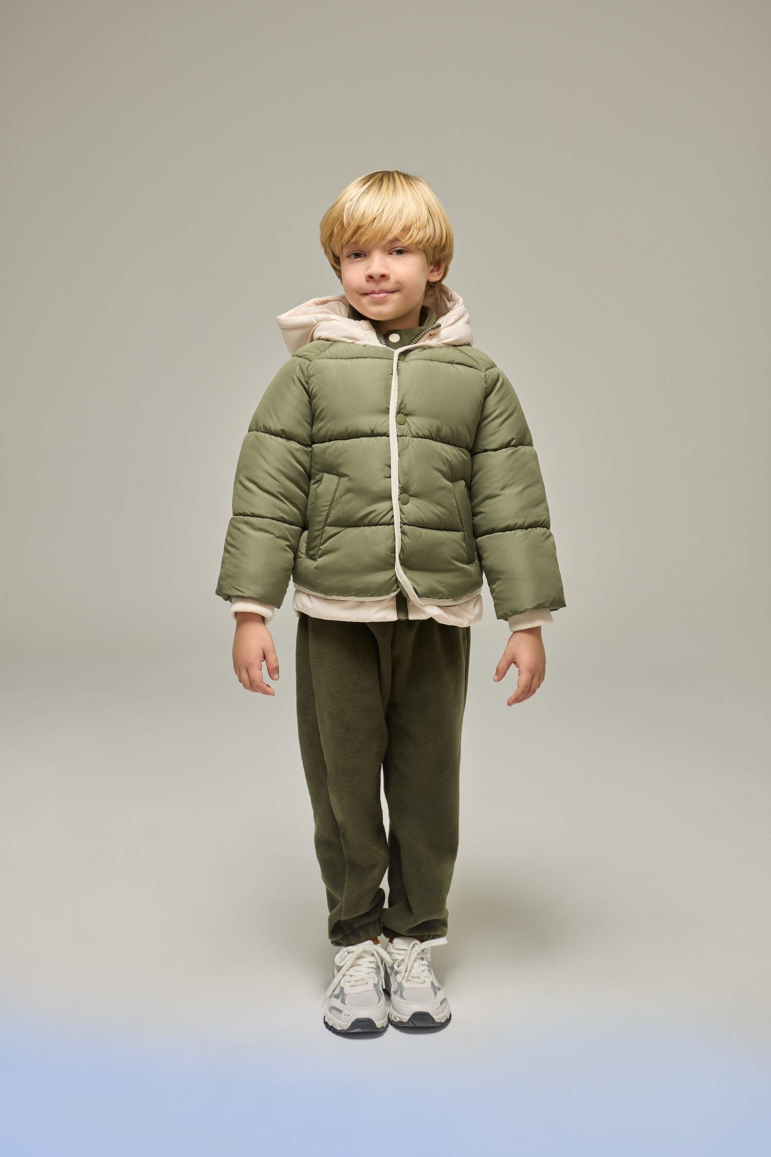 Водонепроницаемая куртка с капюшоном и застежкой-молнией для мальчиков