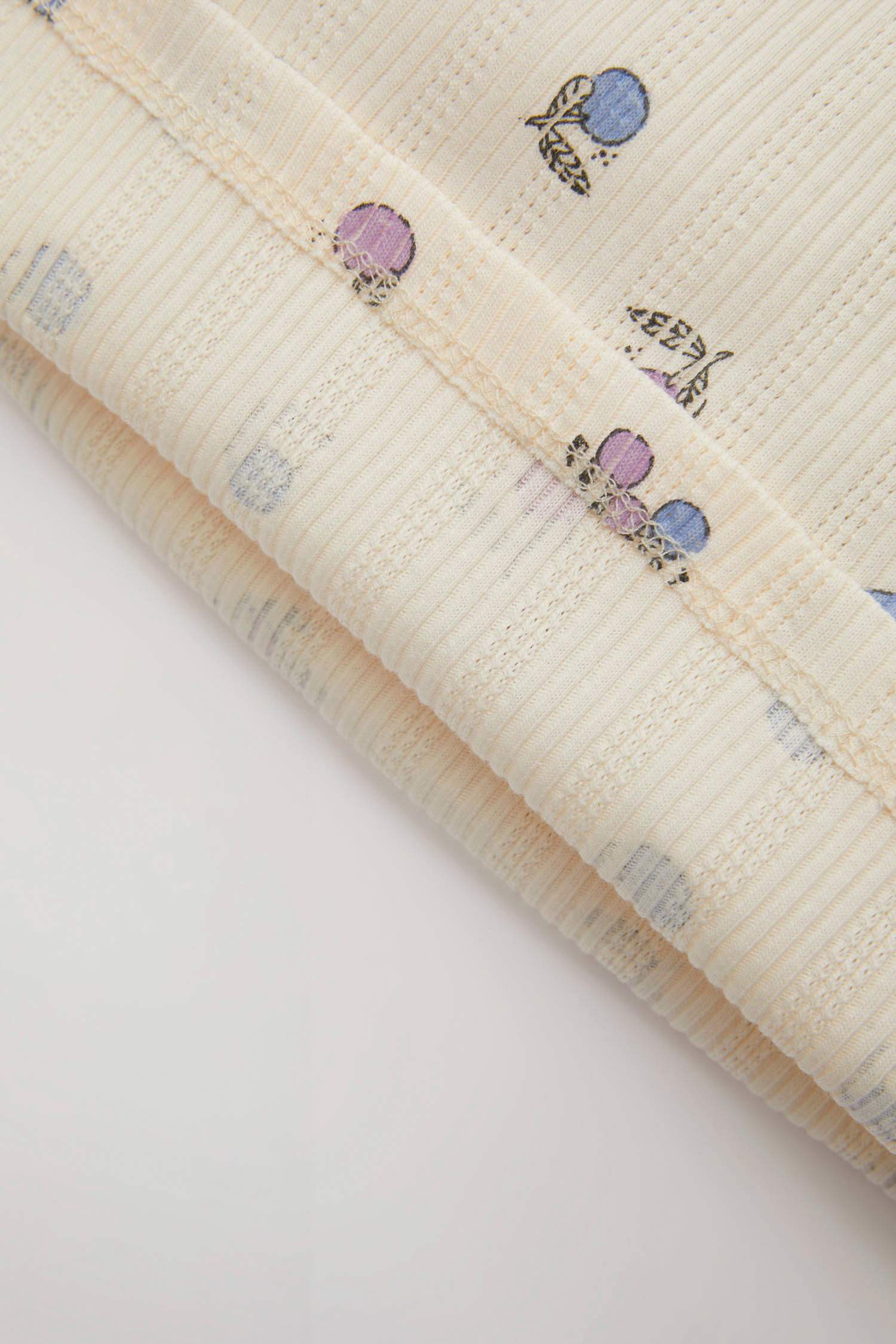 سيت بجامة بناتي بطبعة فاكهة - قطعتين