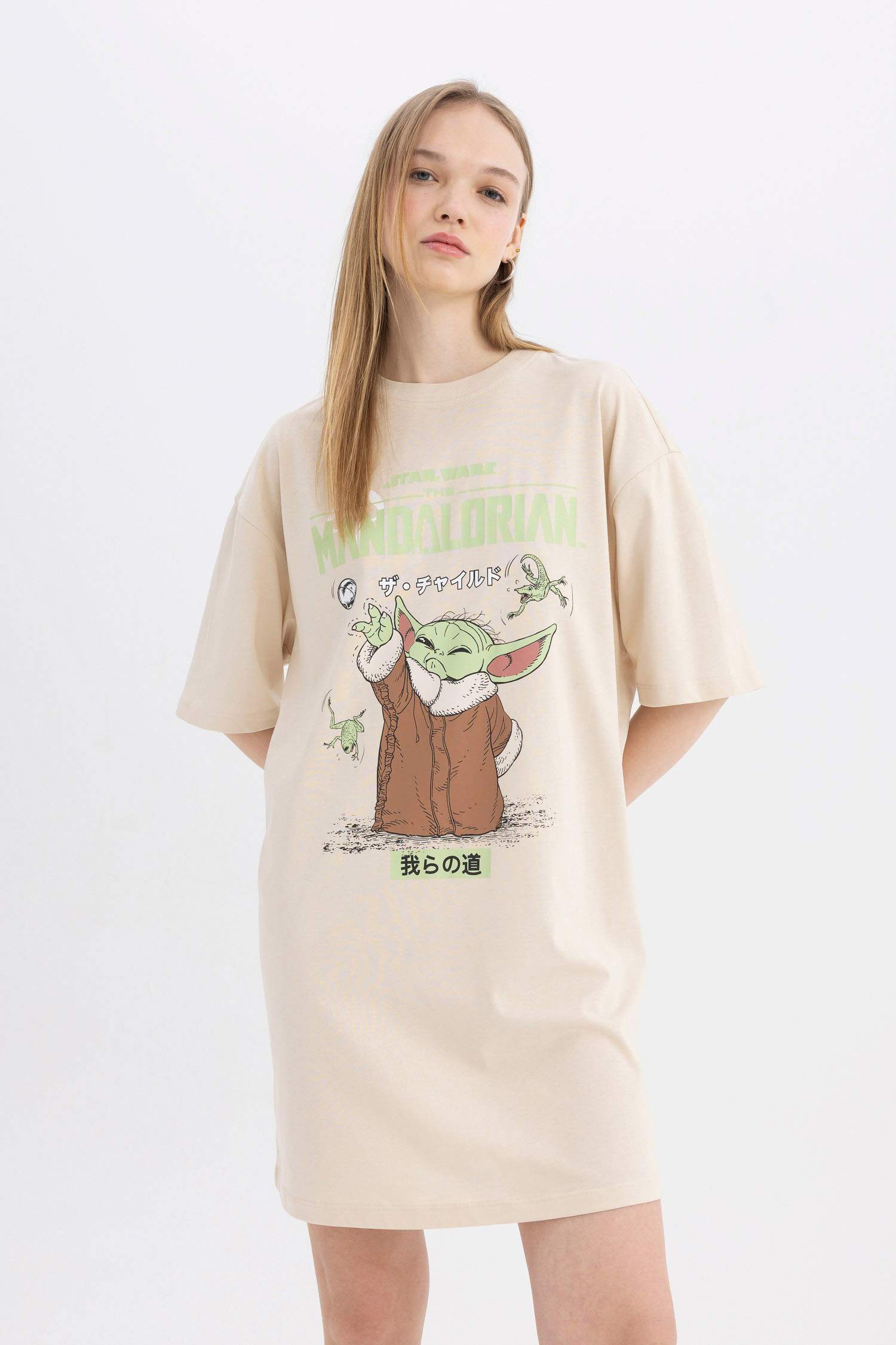 فستان تي شيرت قصير ممشط من Star Wars