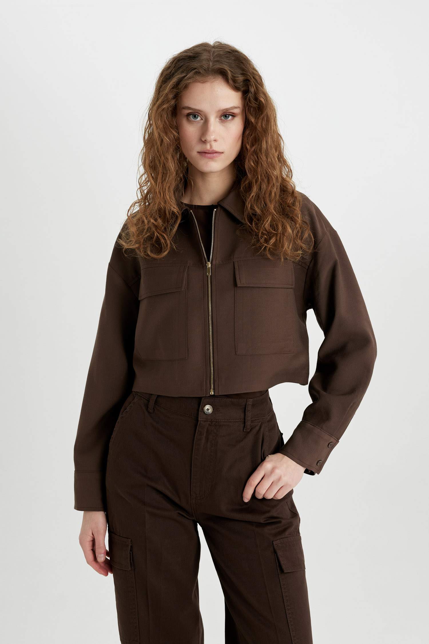 سترة بليزر بومبر سادة بياخة قميص