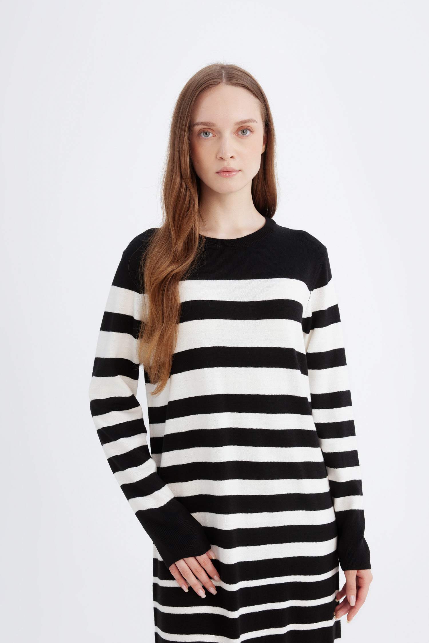 Regular Fit Çizgili Uzun Kollu Maxi Triko Elbise