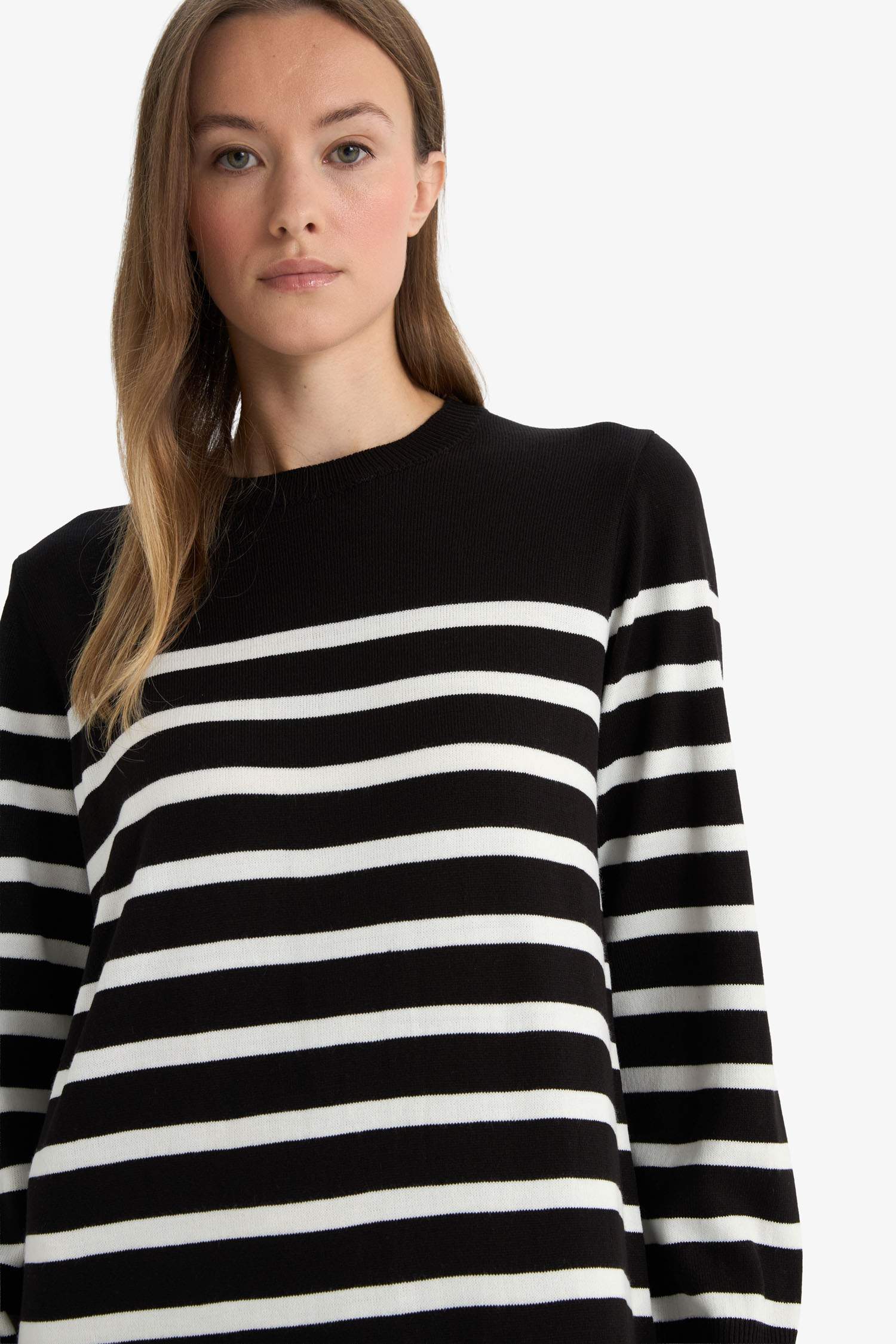 فستان قصة عادية