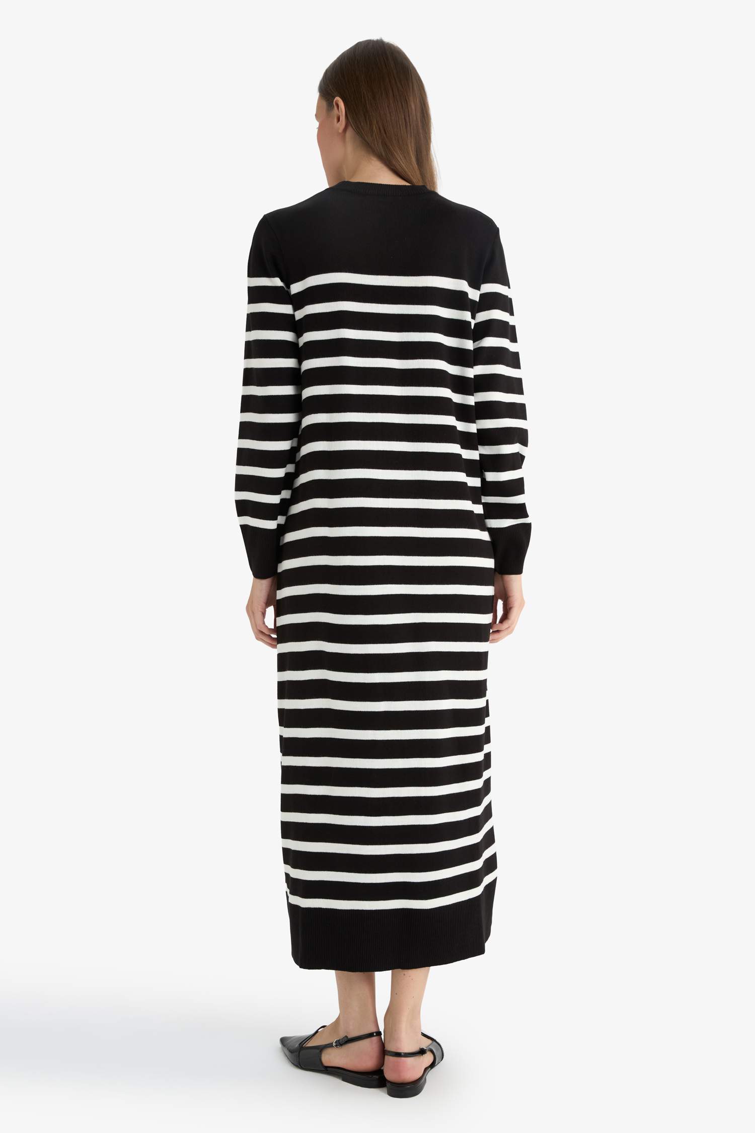 فستان قصة عادية