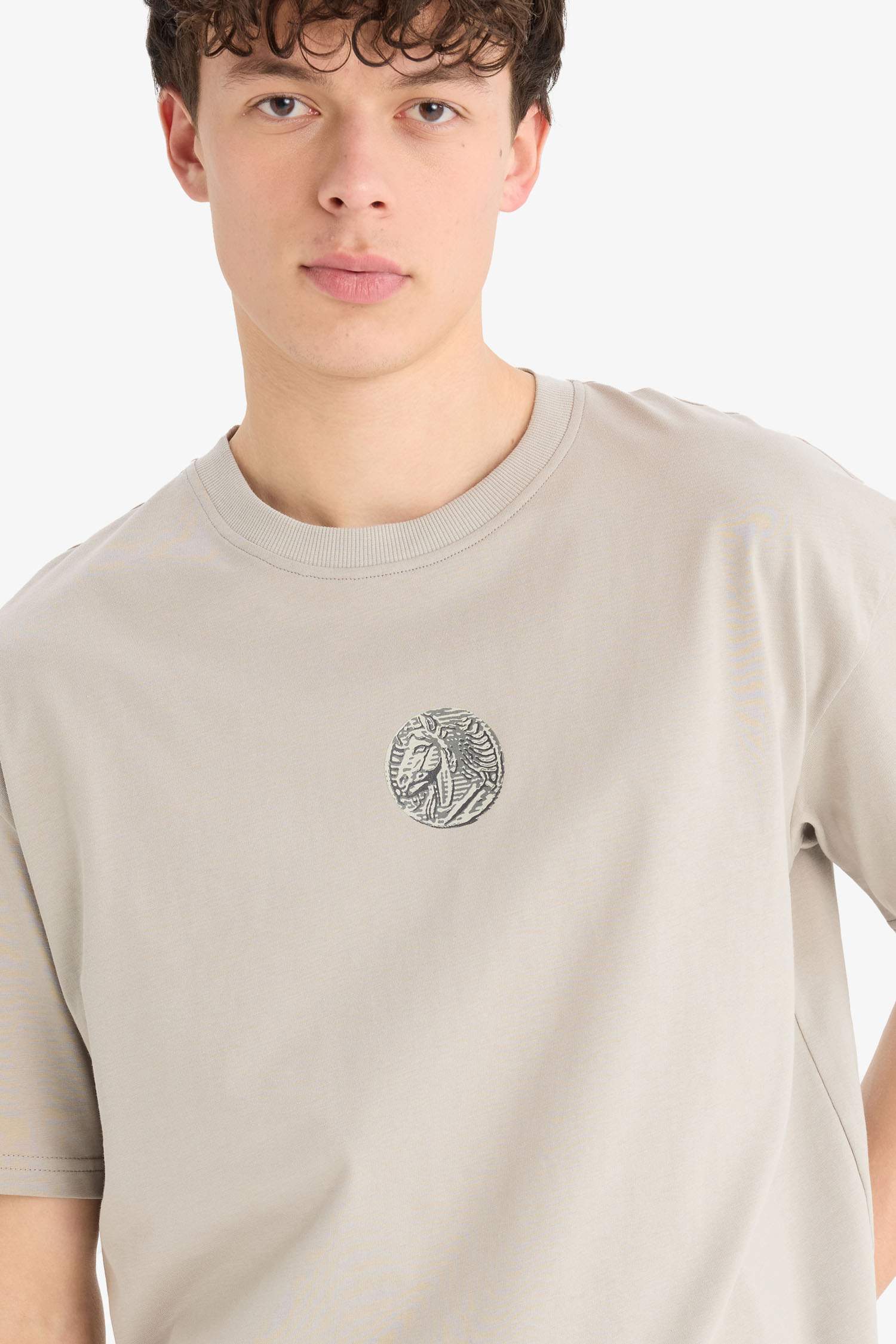 Oversize Fit Crew Neck Back Printed Short Sleeve T-Shirt