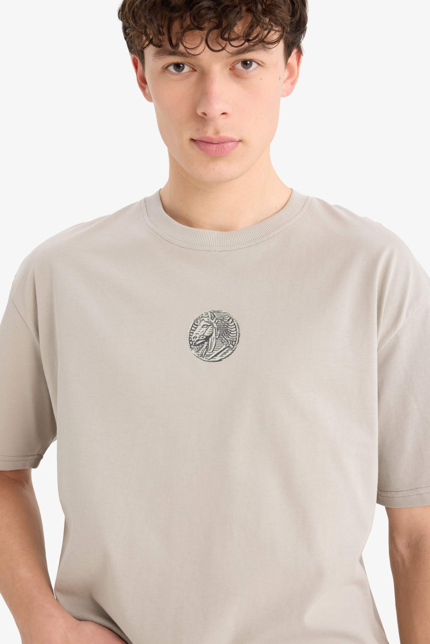 Oversize Fit Crew Neck Back Printed Short Sleeve T-Shirt