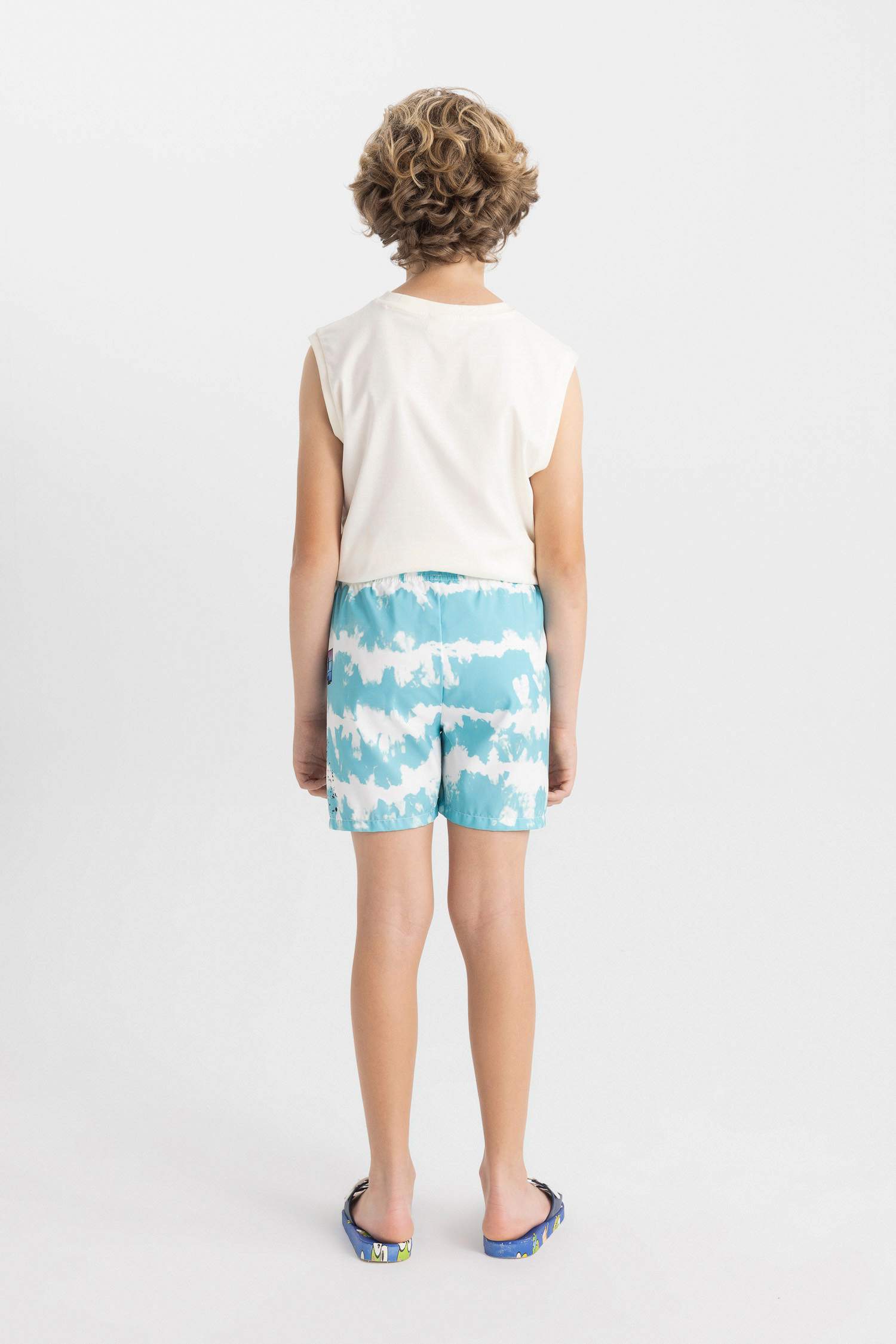 Boy Regular Fit Avengers Swim Shorts