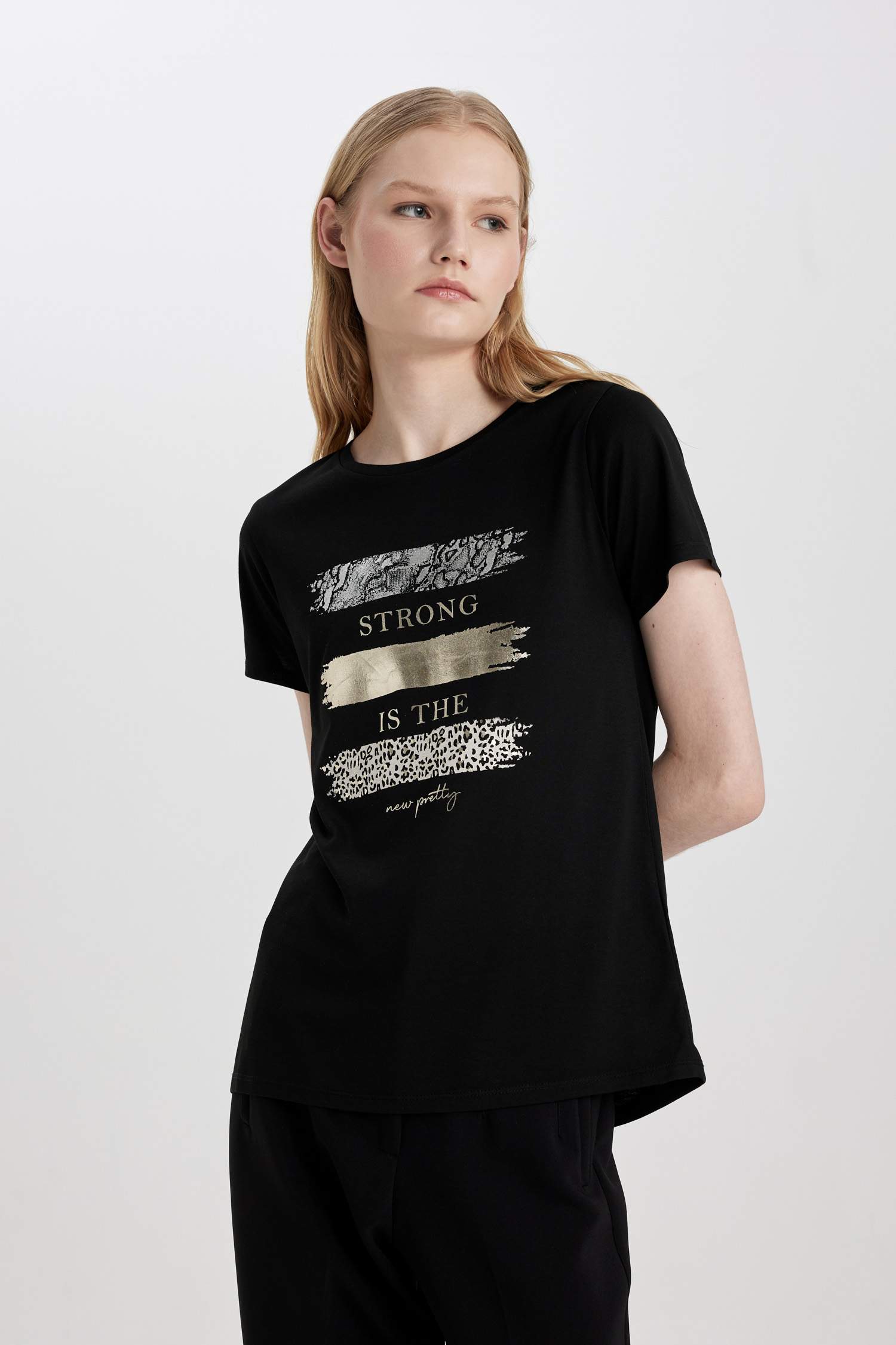 Relax Fit Crew Neck Printed Short Sleeve T-Shirt