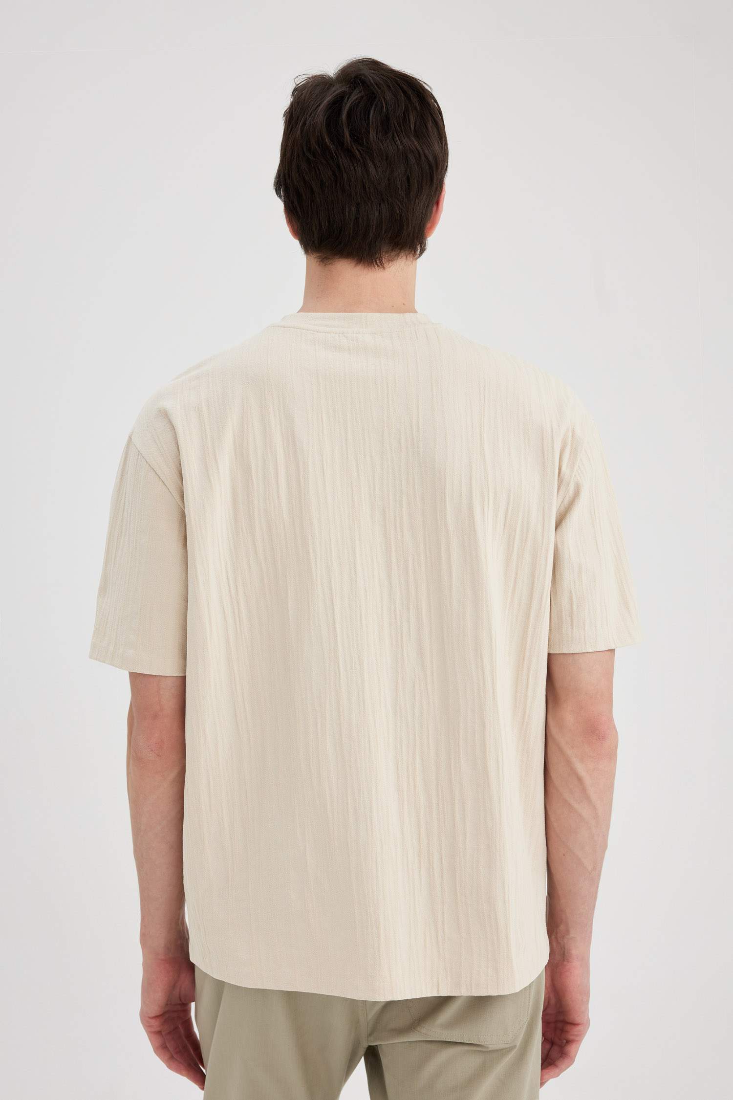 Oversize Fit Crew Neck Short Sleeve T-Shirt