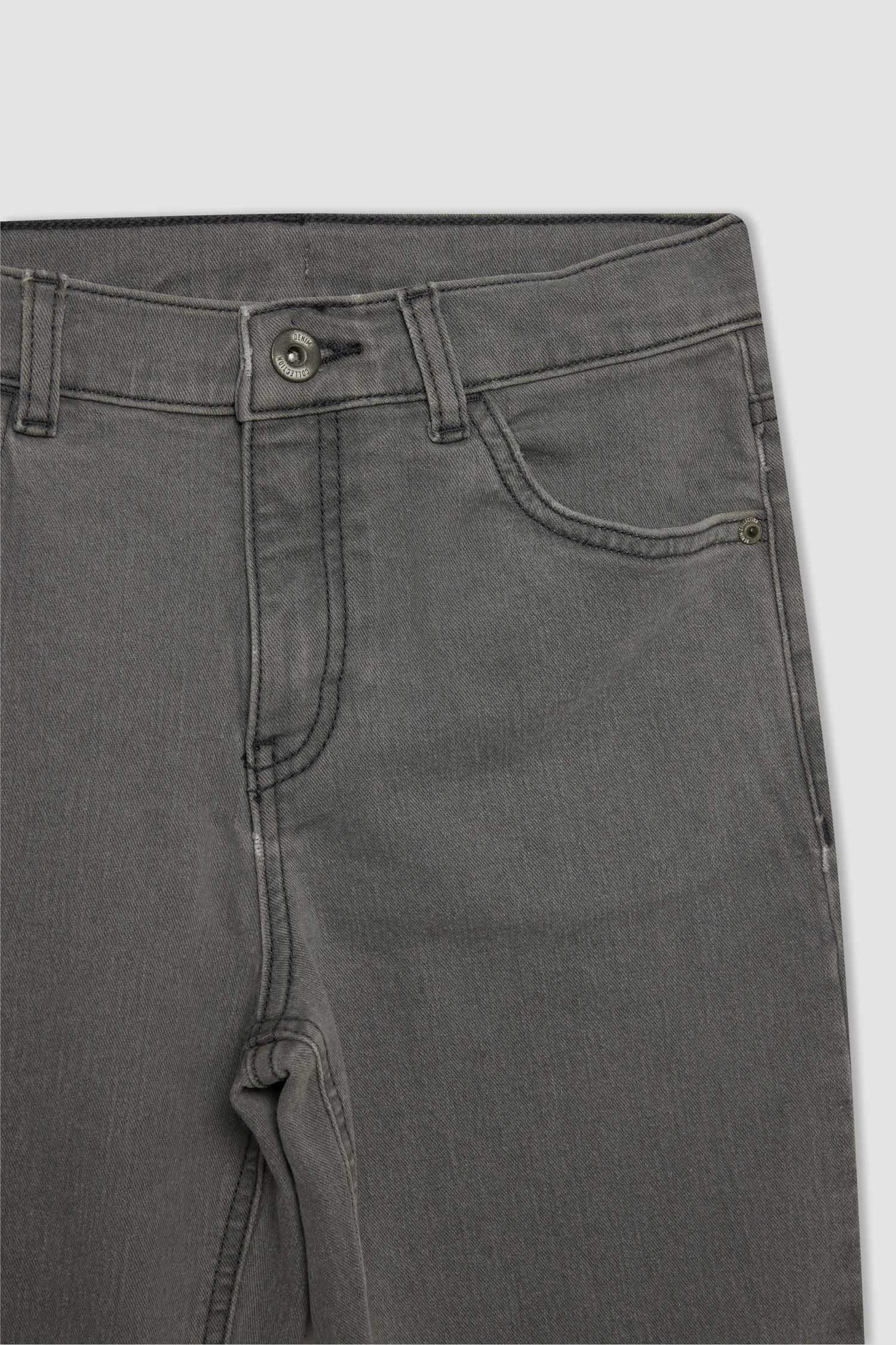 Erkek Çocuk Straight Fit Düz Paça Cepli Gri Basic Düz Jean Pantolon