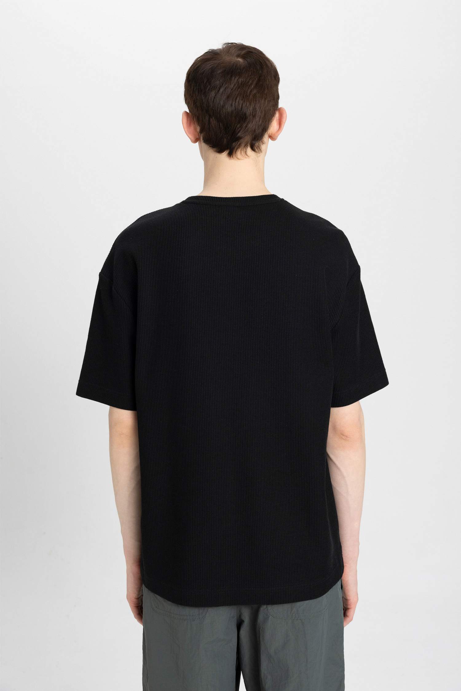 Relax Fit Crew Neck Short Sleeve T-Shirt