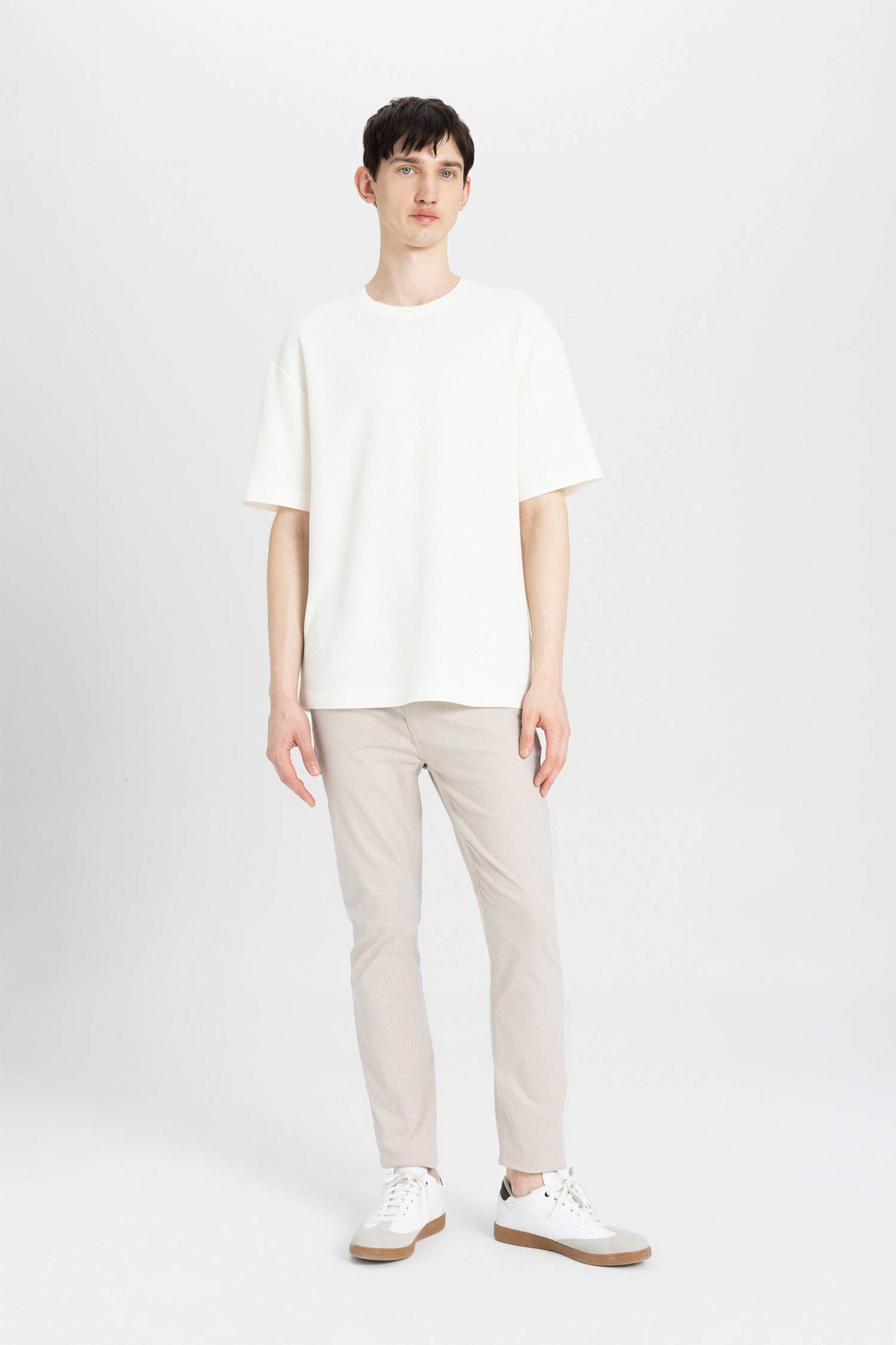 Relax Fit Crew Neck Short Sleeve T-Shirt