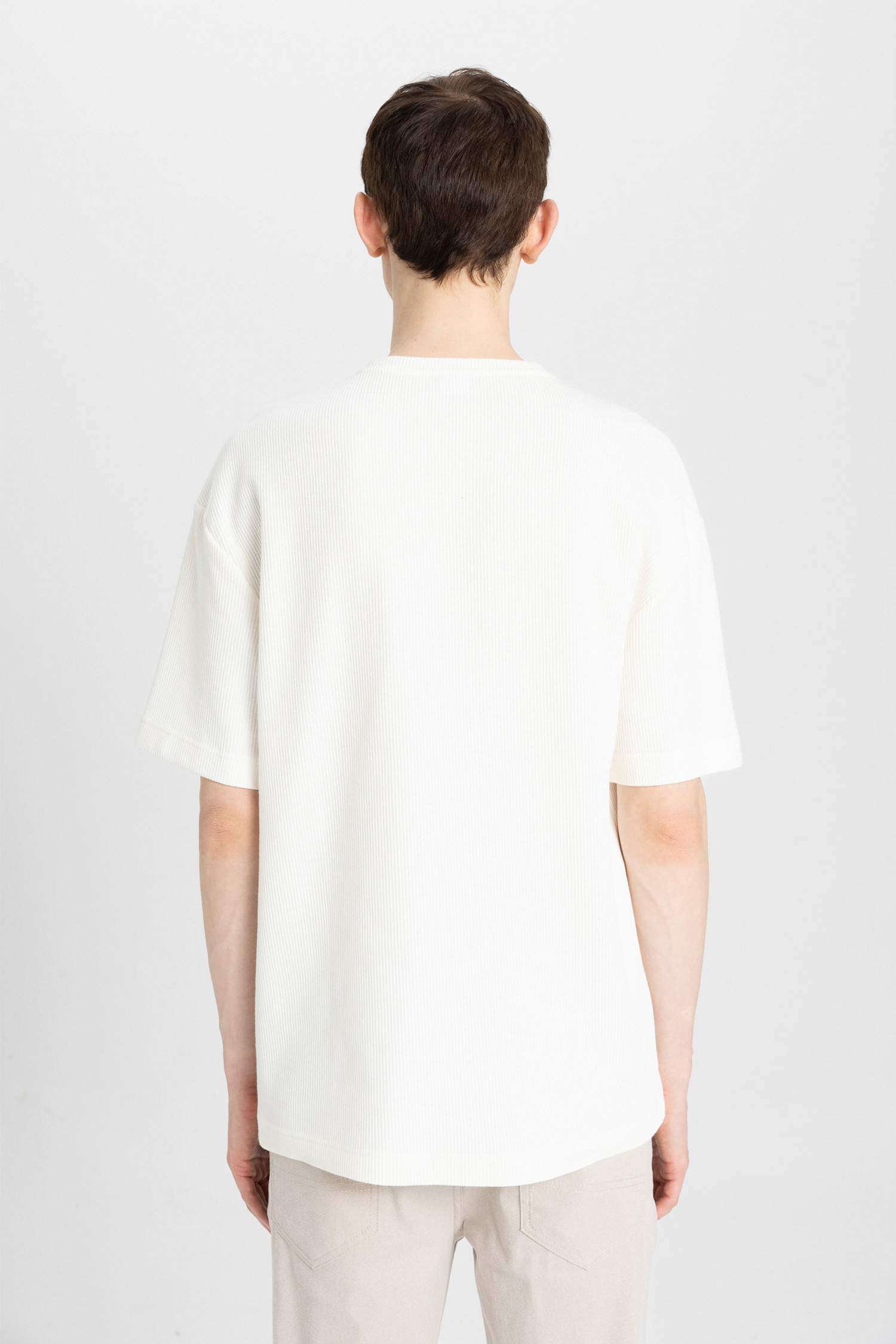 Relax Fit Crew Neck Short Sleeve T-Shirt