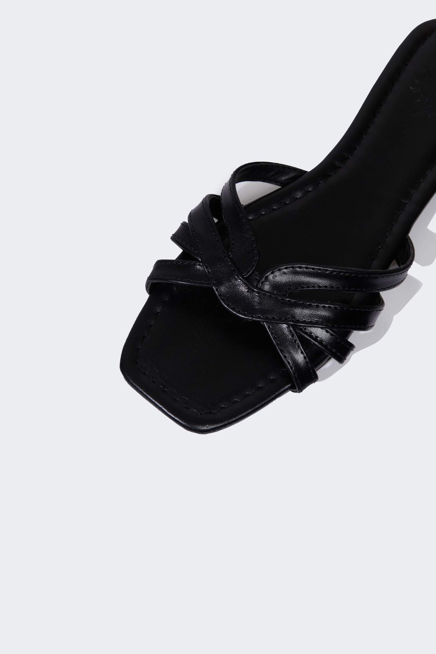 Woman Flat Sole Slip On Faux Leather Slippers