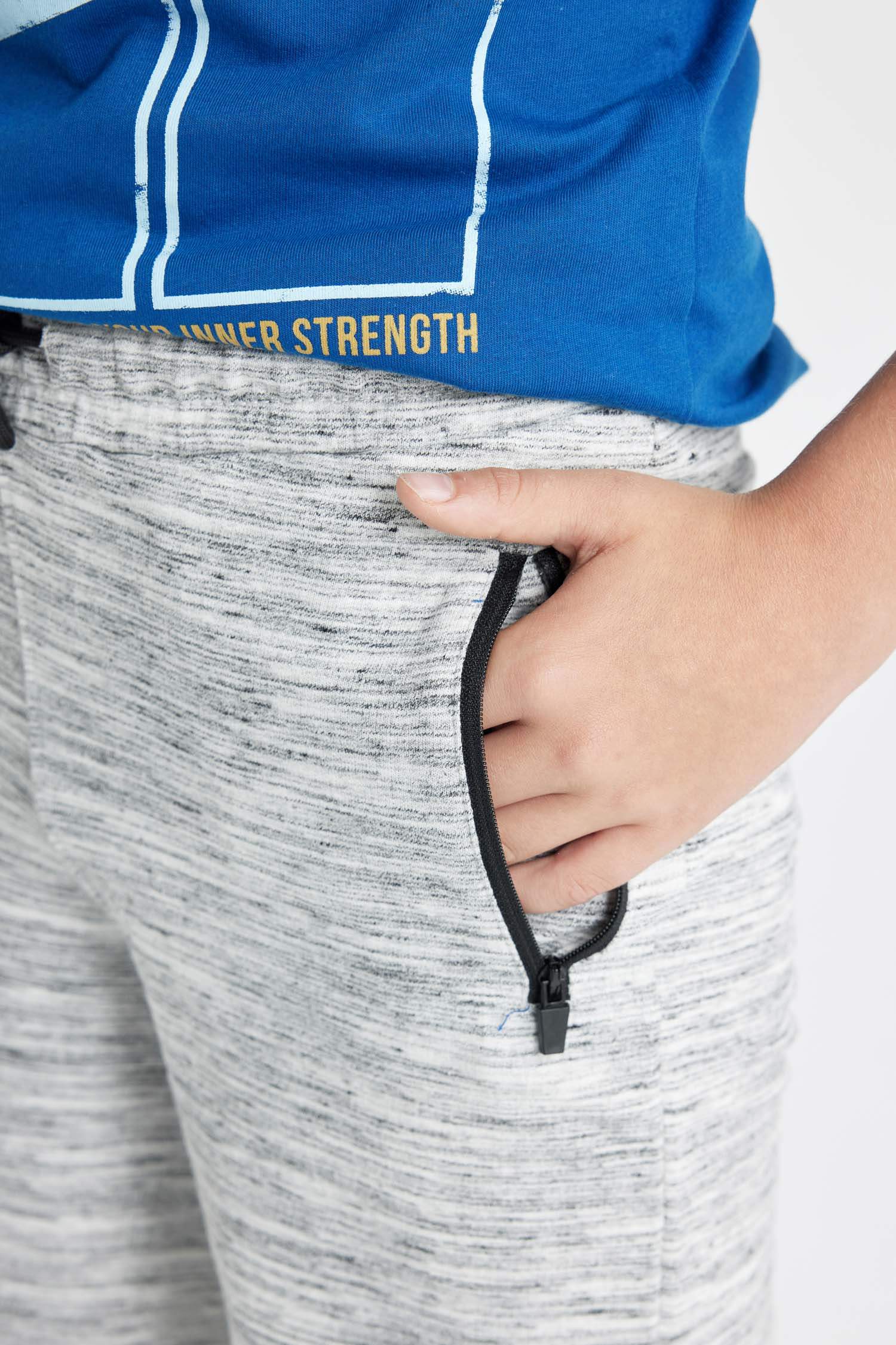 Erkek Çocuk Fermuar Cepli Şort