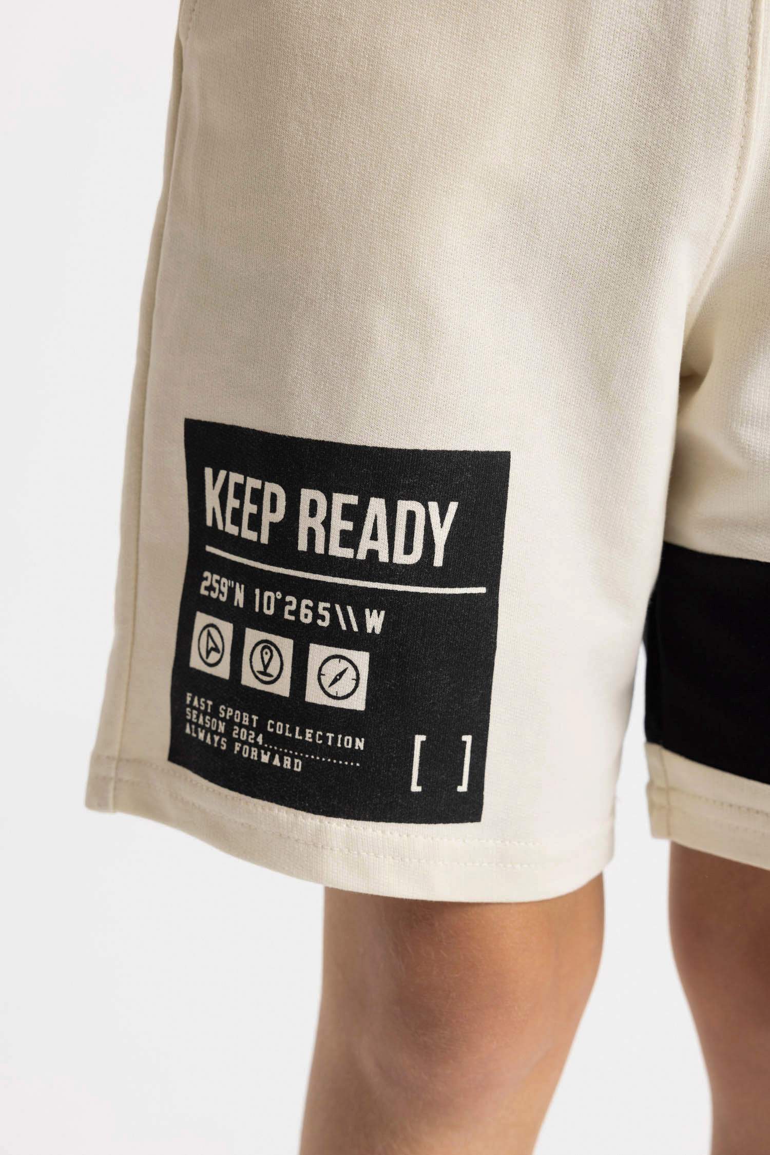 Erkek Çocuk Baskılı Şort