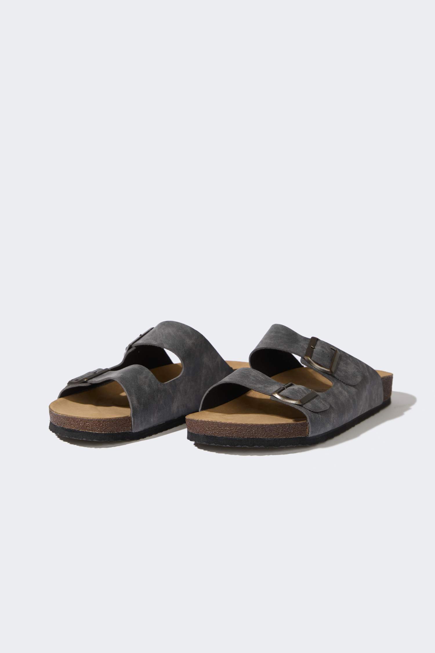 Man Flat Sole Slipper