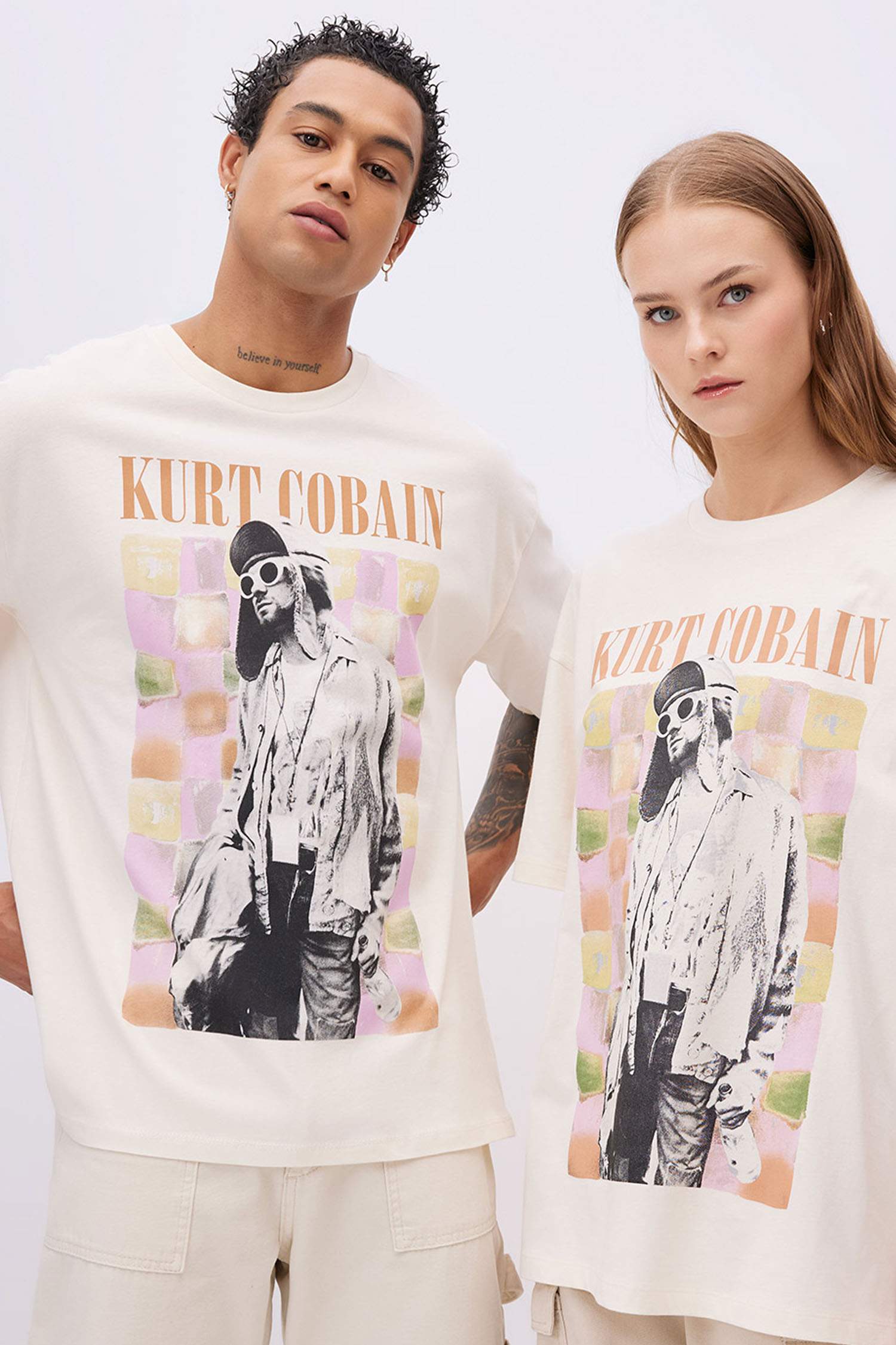Unisex Kurt Cobain Oversize Fit Short Sleeve T-Shirt